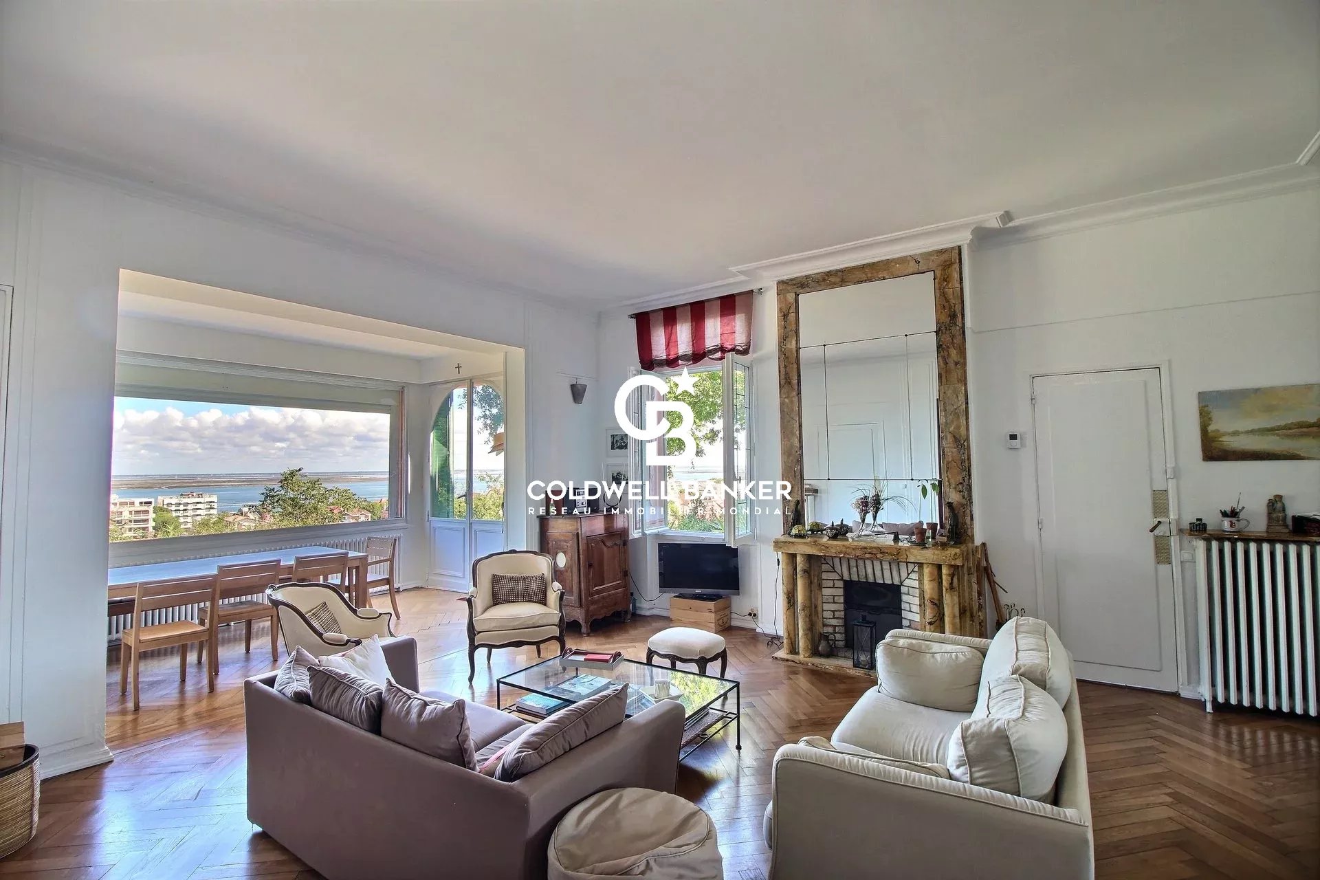 Agence immobilière de Silver Coast Int. Realty