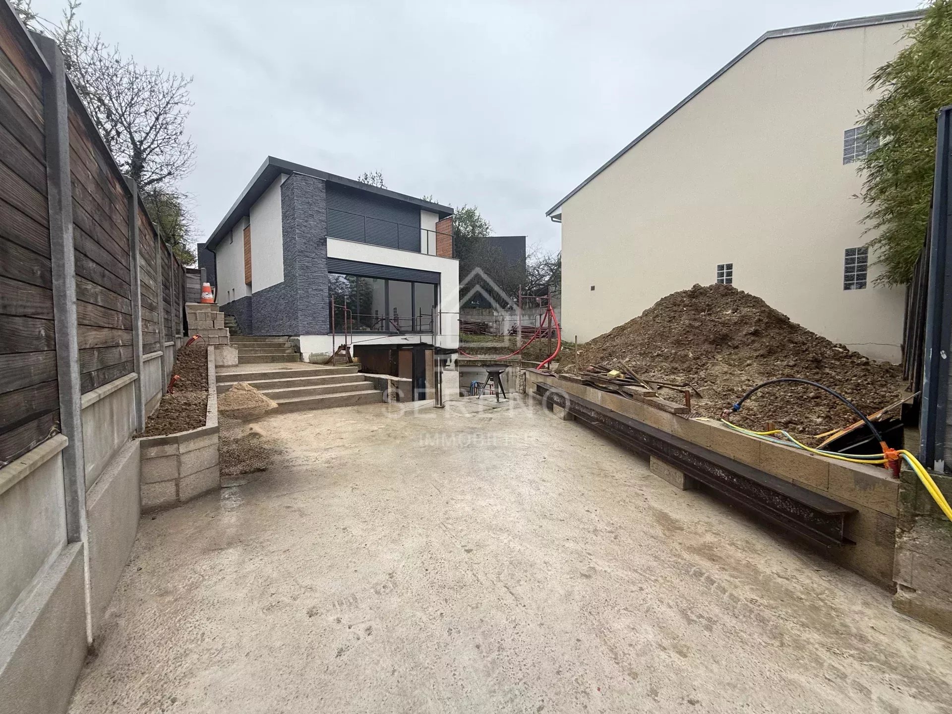 Agence immobilière de 