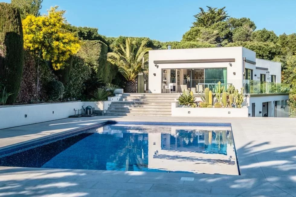 Maison à louer, 8 pièces, 300 m², Vallauris