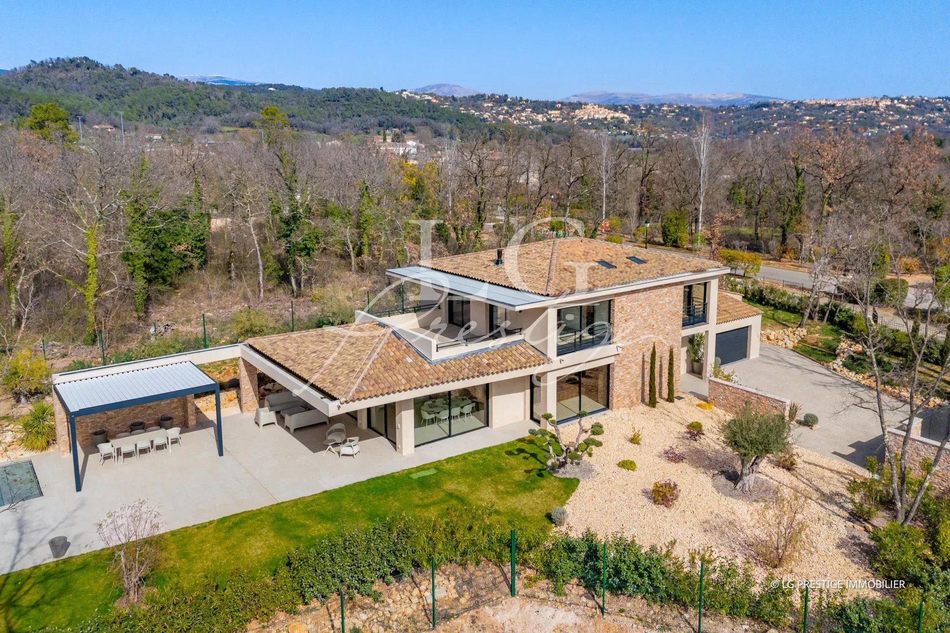 Agence immobilière de L & G PRESTIGE IMMOBILIER