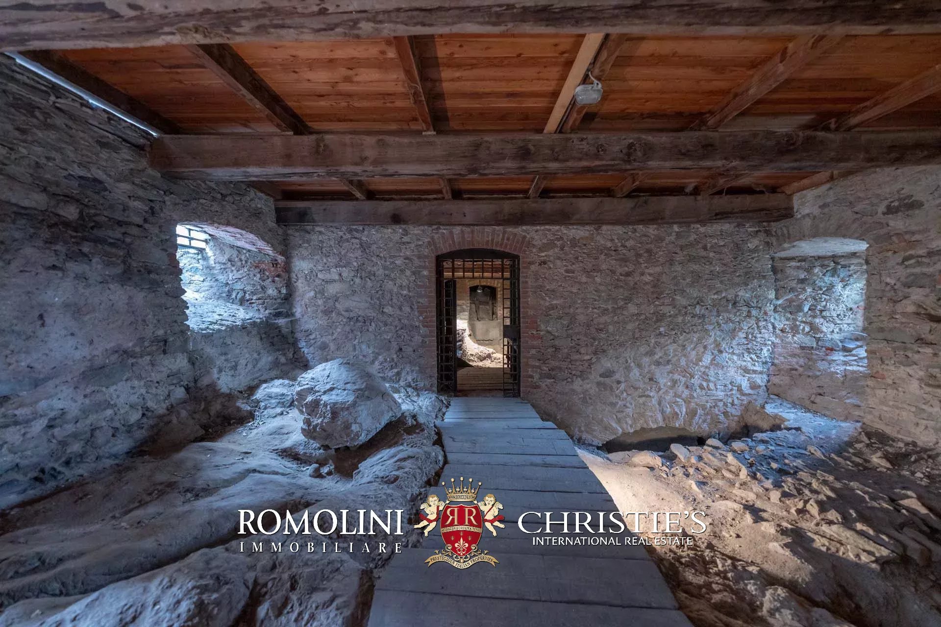 11 Bedroom Chateau's Image 70