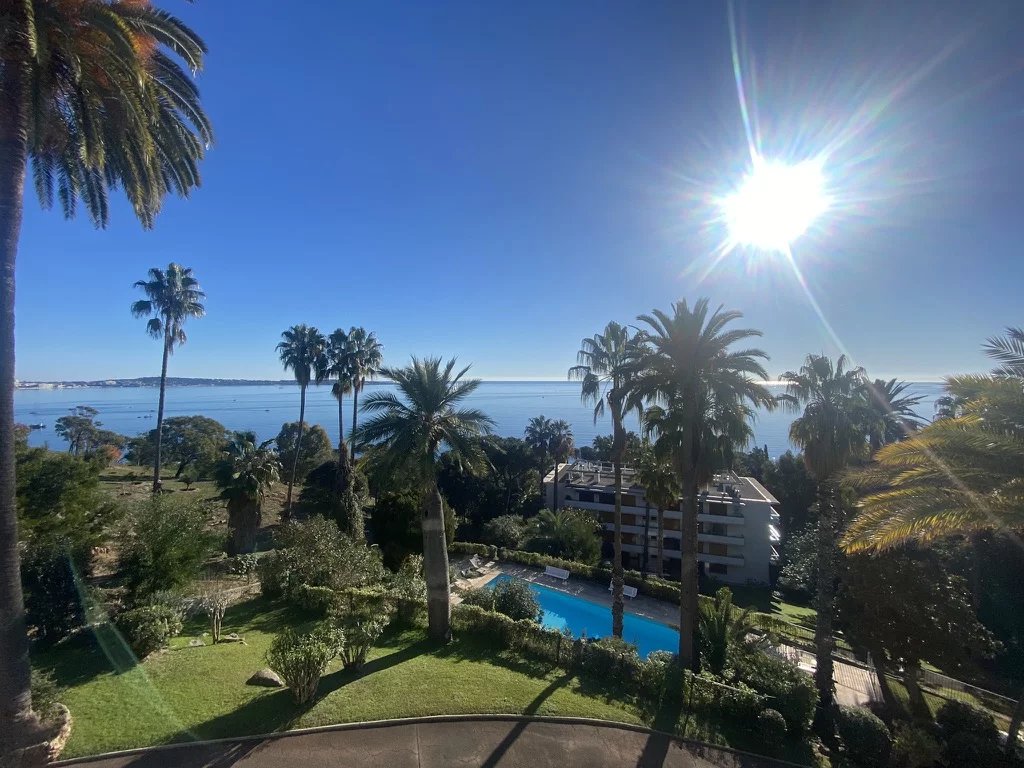 Qlistings - 2 Bedrooms - Apartment - Alpes-Maritimes - For Sale - MZiCA7289 Property Image