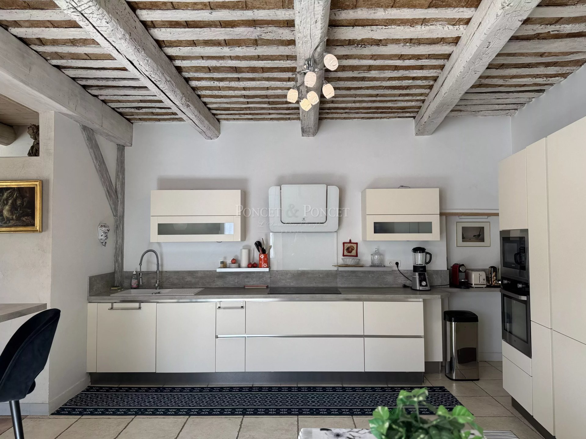 4 Bedroom Villa/Townhouse's Image 4