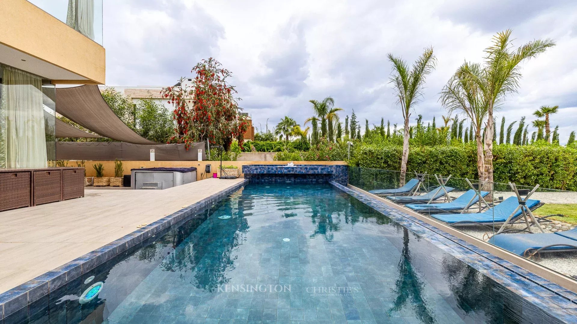 9 Bedroom Villa/Townhouse's Image 31