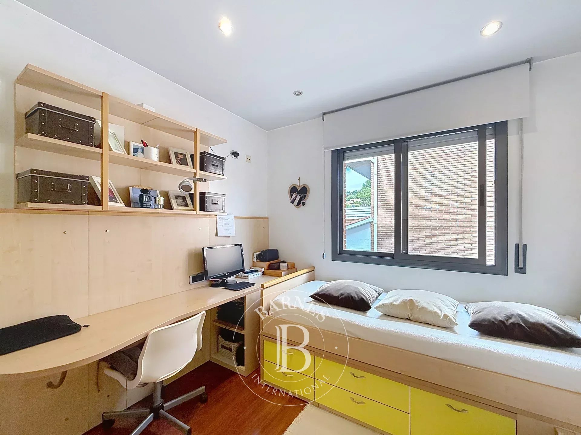 Şehir evi Sant Vicenç de Montalt - picture 23