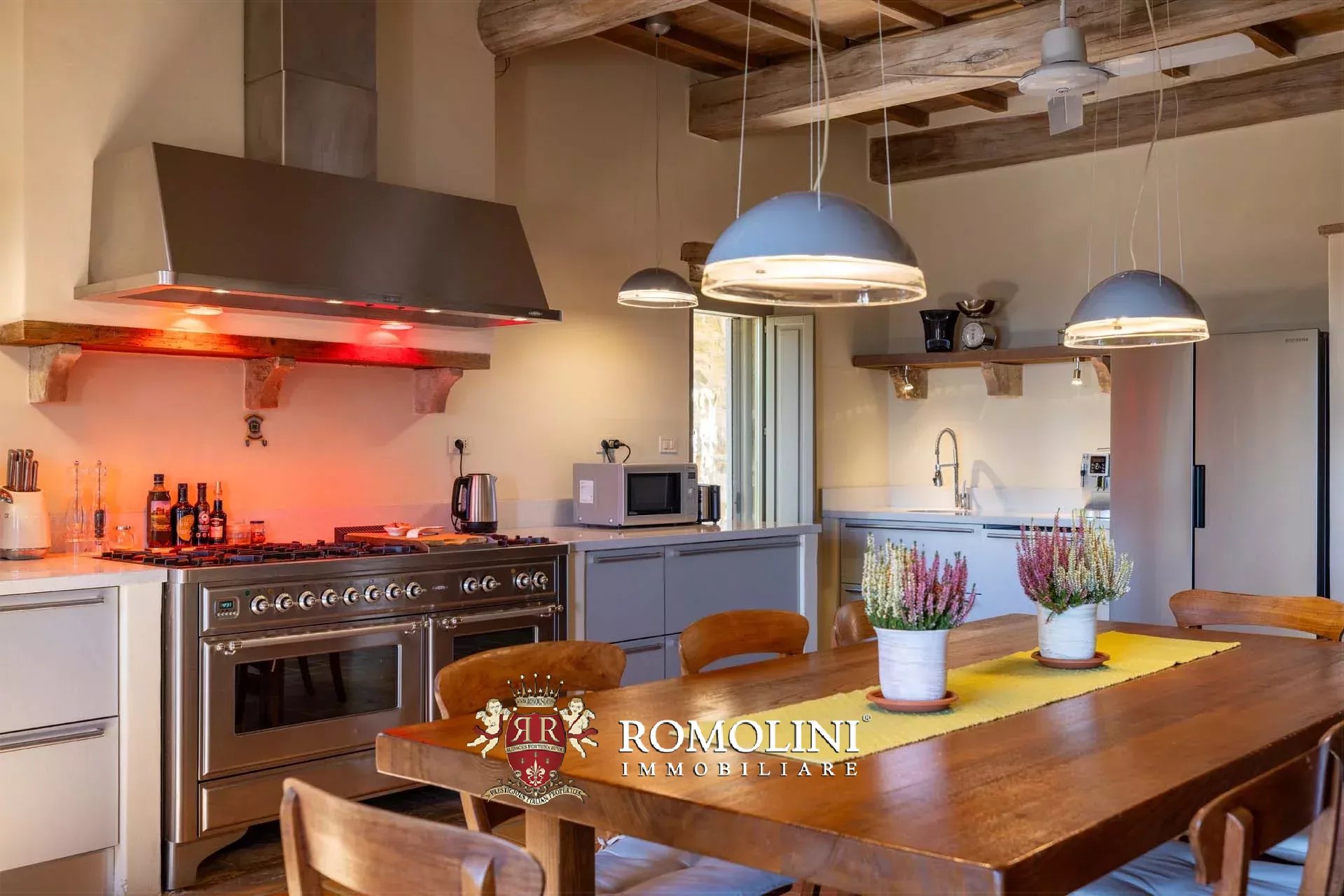 4 Bedroom Villa/Townhouse's Image 49