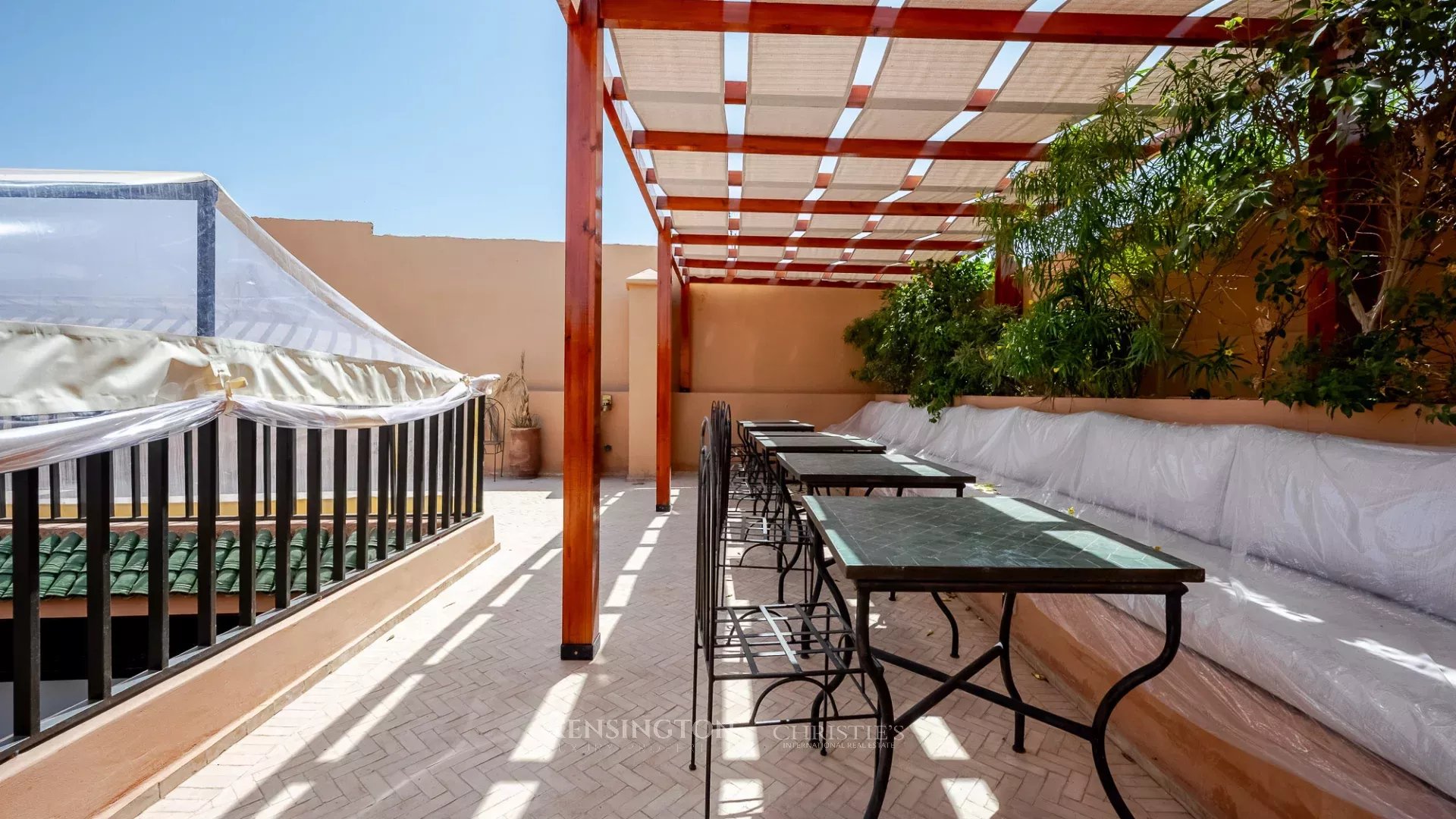 5 Bedroom Villa/Townhouse's Image 28