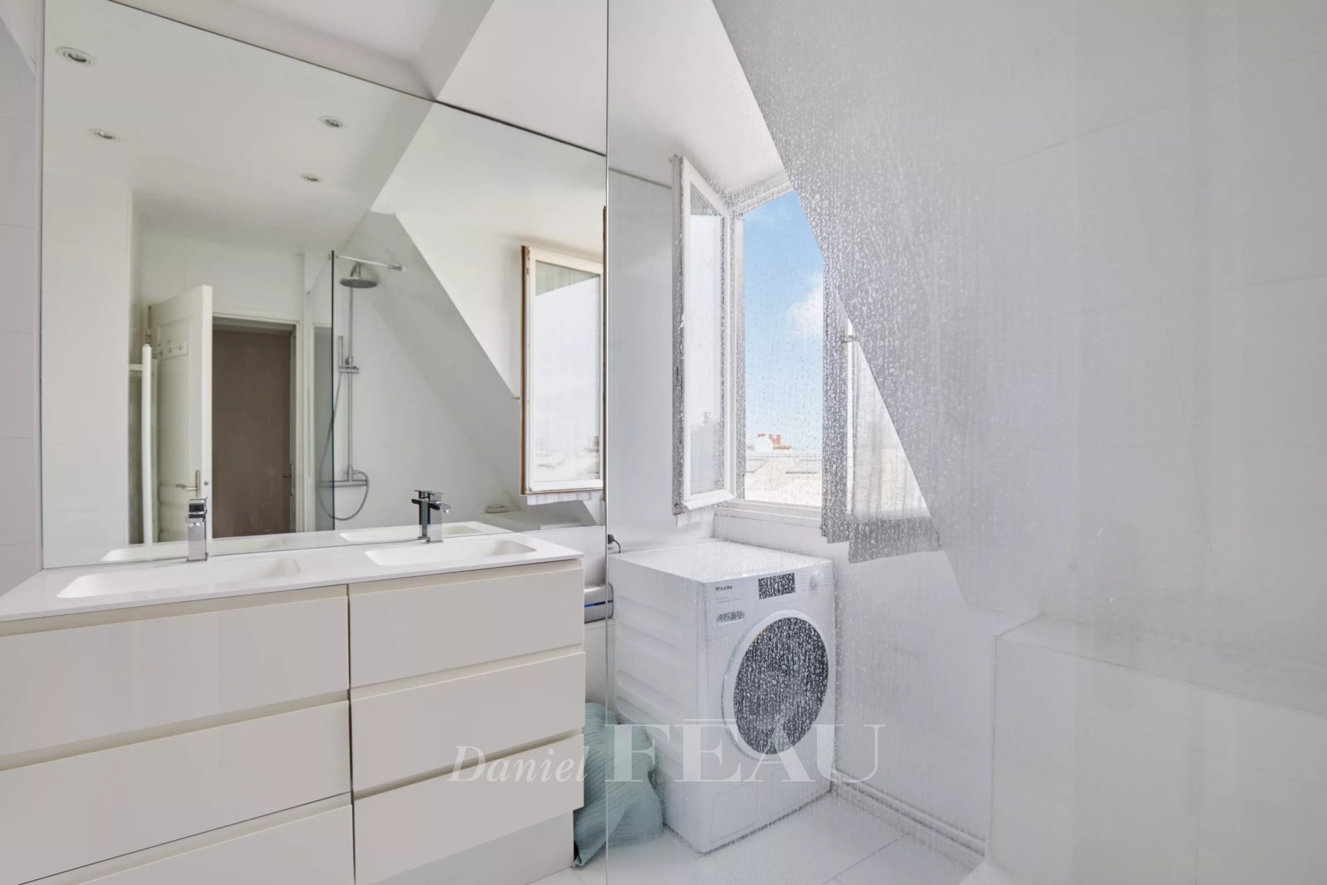 3 Bedroom Apartment/Flat's Image 11