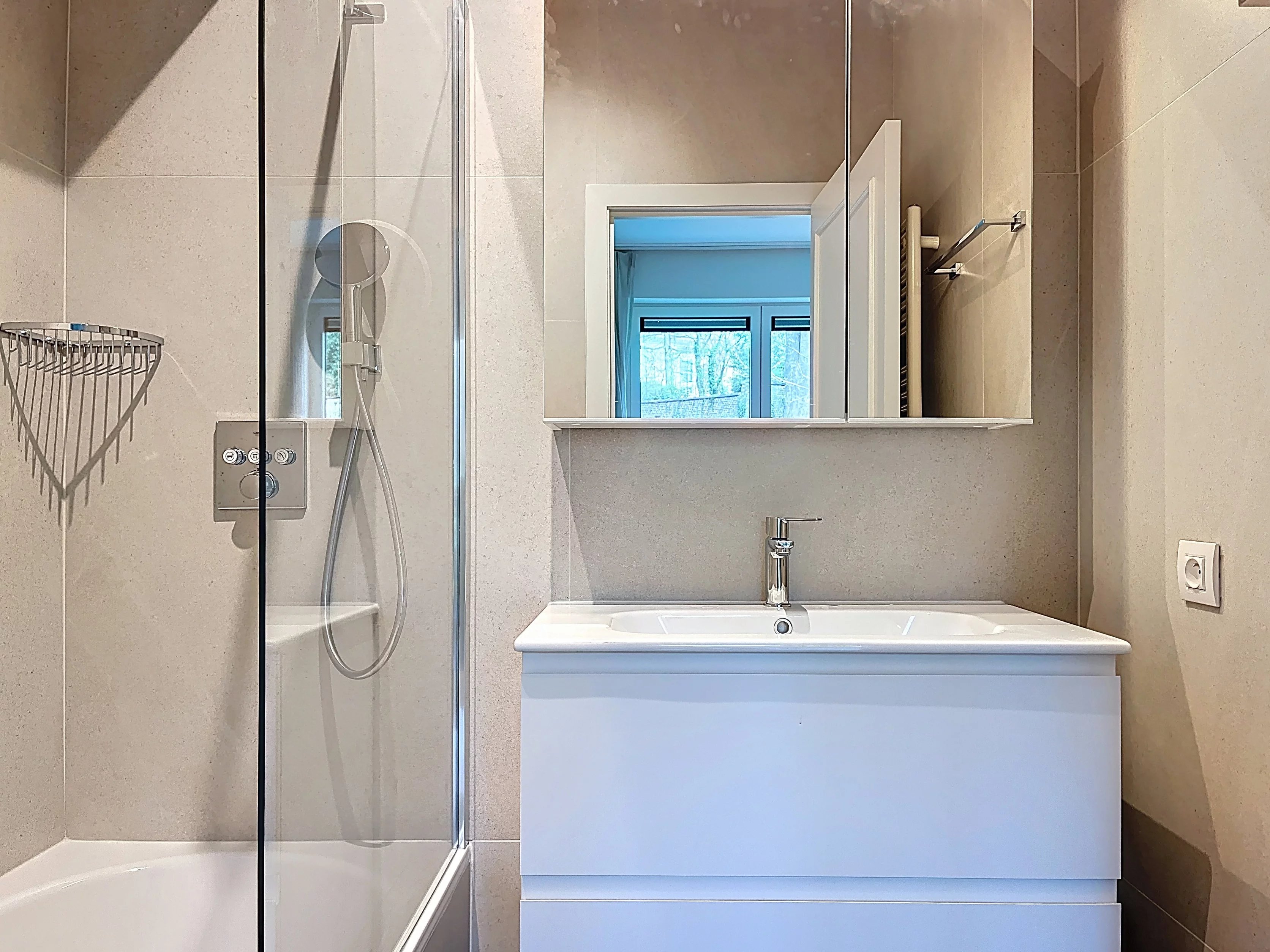 Chant dOiseaux - Rez-de-jardin 3 chambres