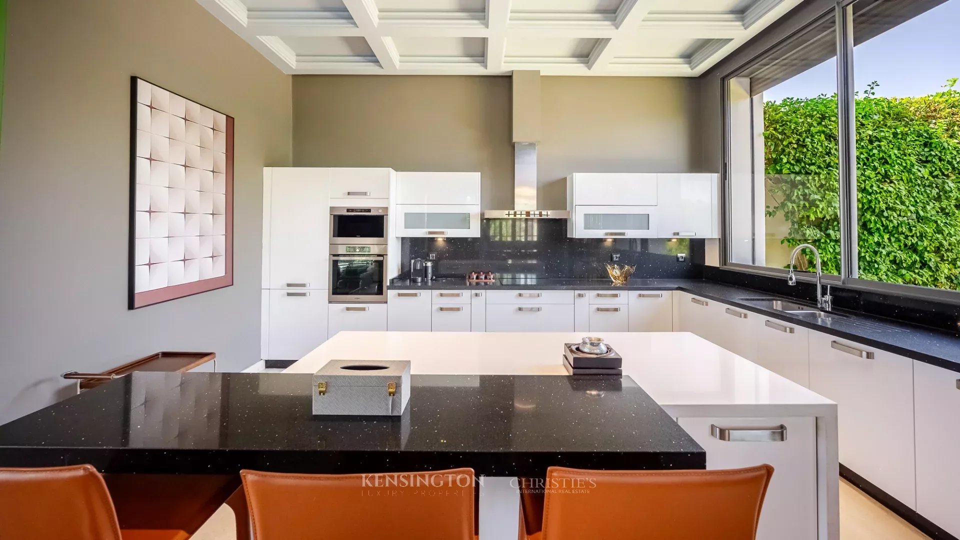 4 Bedroom Villa/Townhouse's Image 19