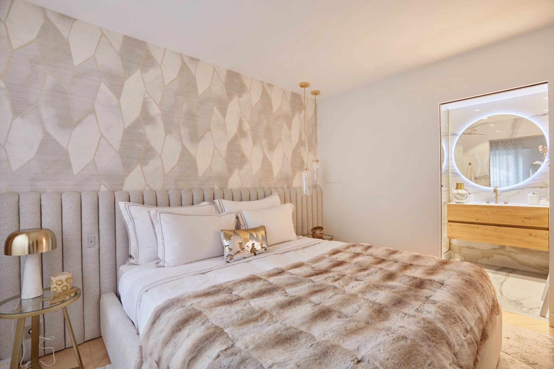 2 Bedroom Apartment/Flat's Image 3