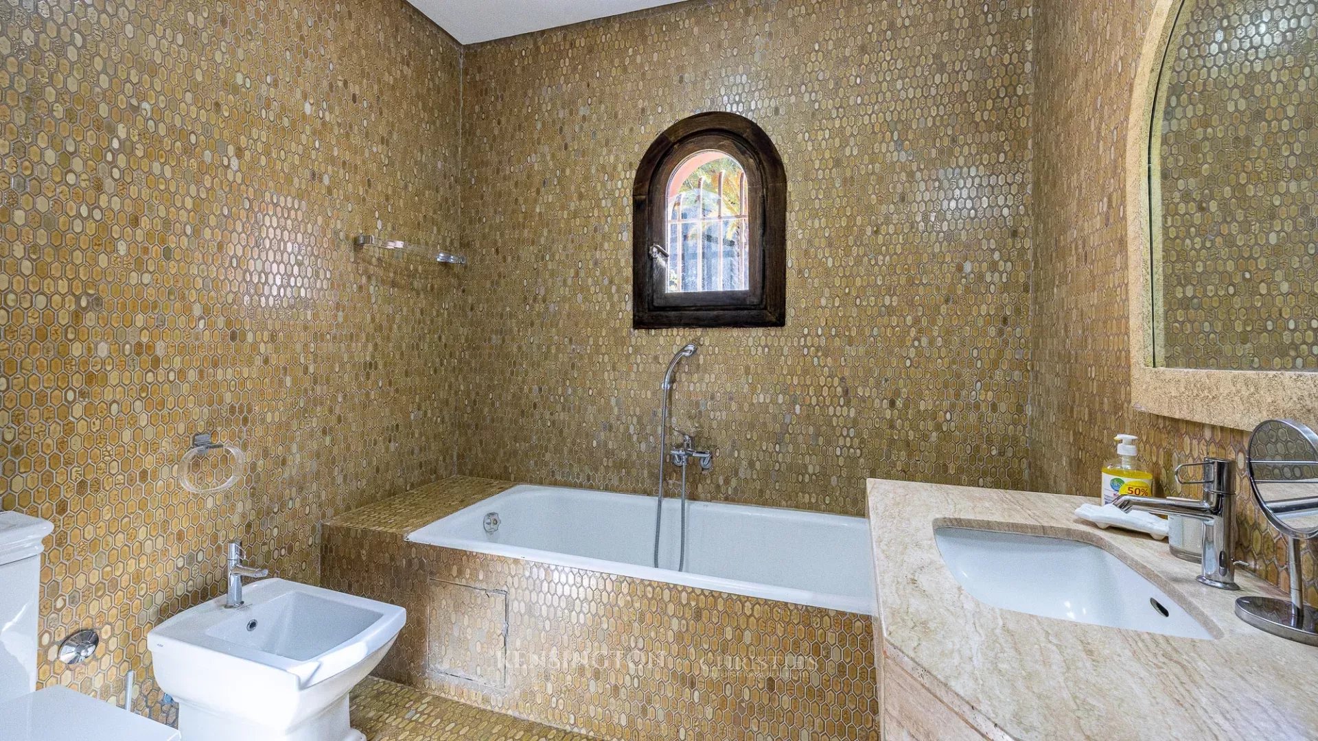 5 Bedroom Villa/Townhouse's Image 21