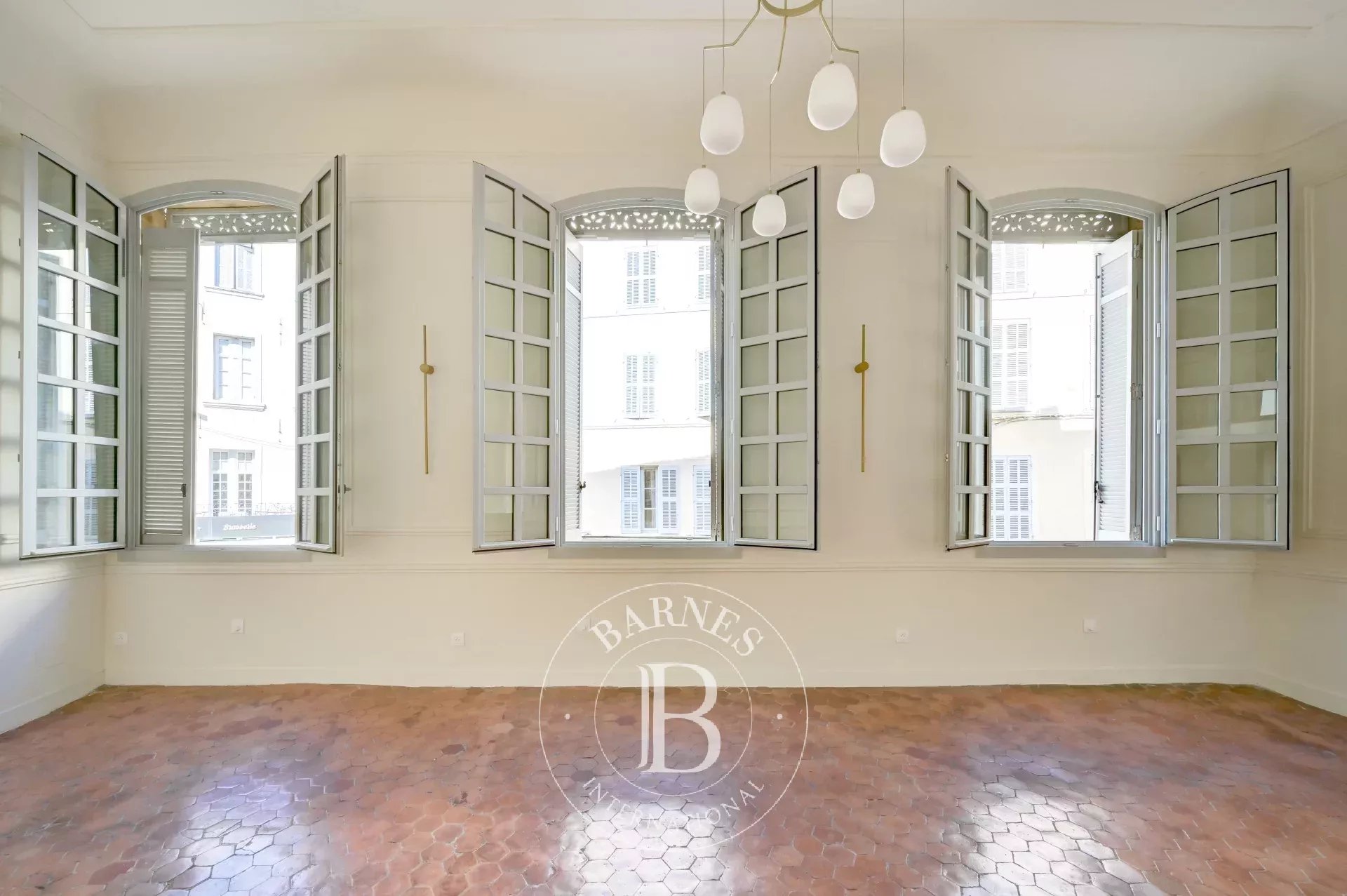 Apartment Aix-en-Provence - picture 2