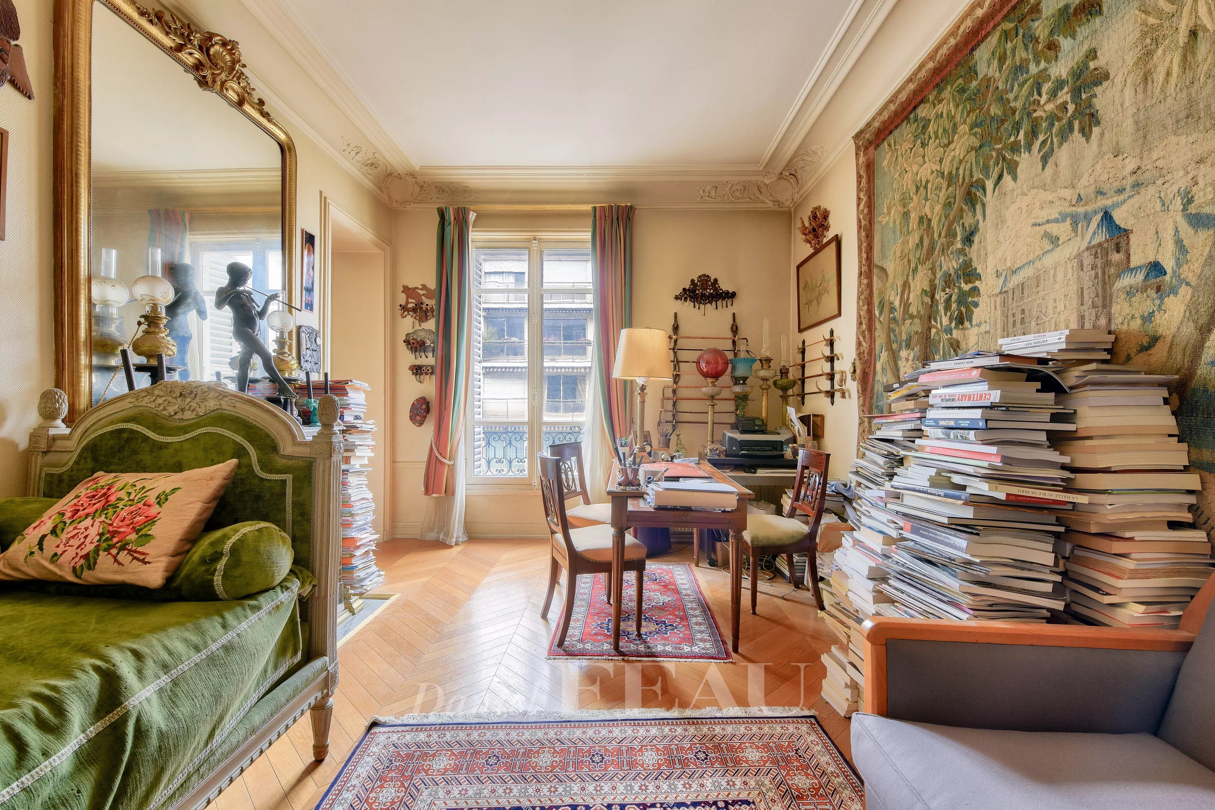 Sale Apartment Paris 17th