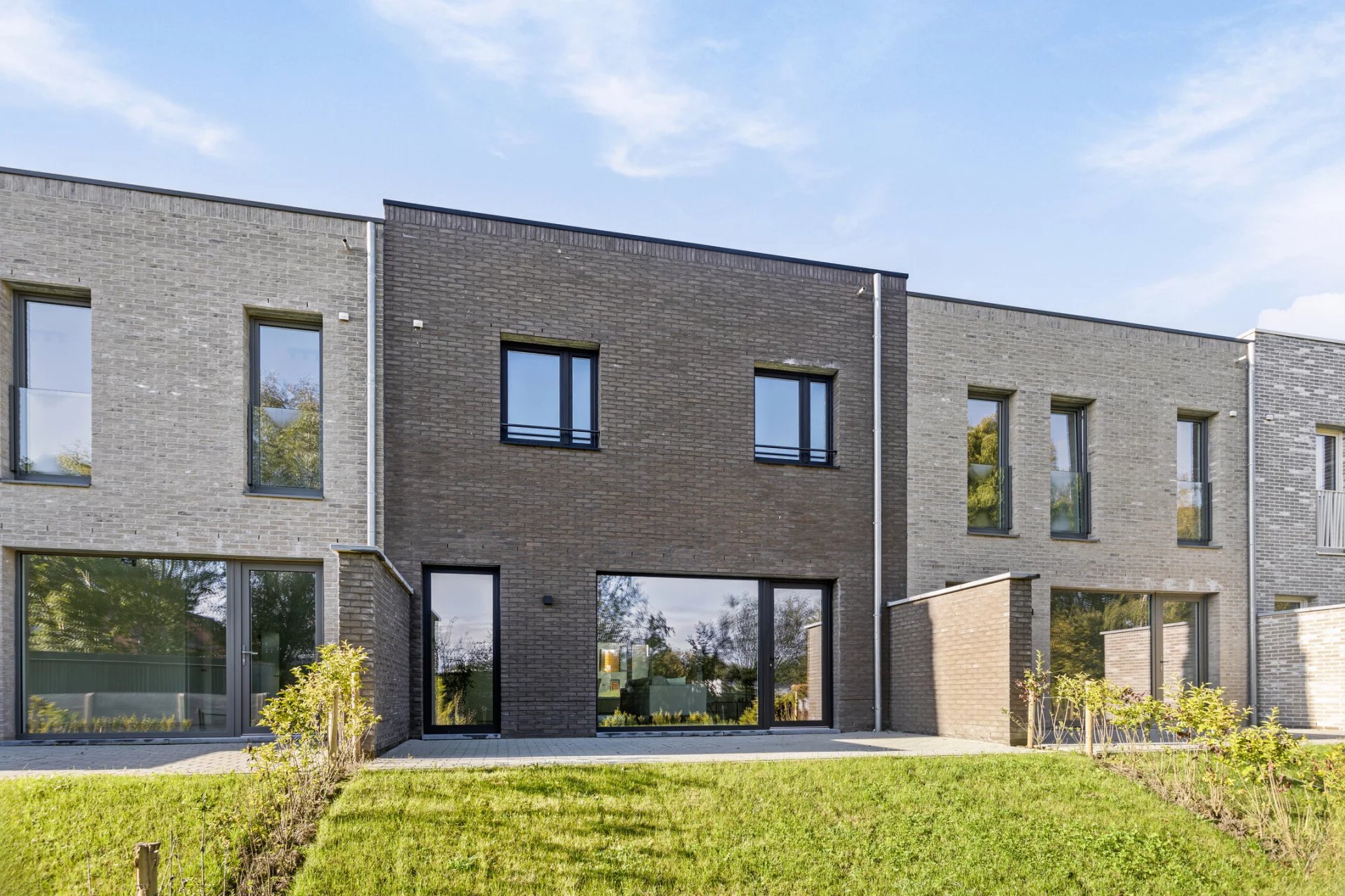 ENERGIEZUINIGE NIEUWBOUWWONING VAN 169.4 M² MET 3 SLPK NABIJ HASSELT CENTRUM