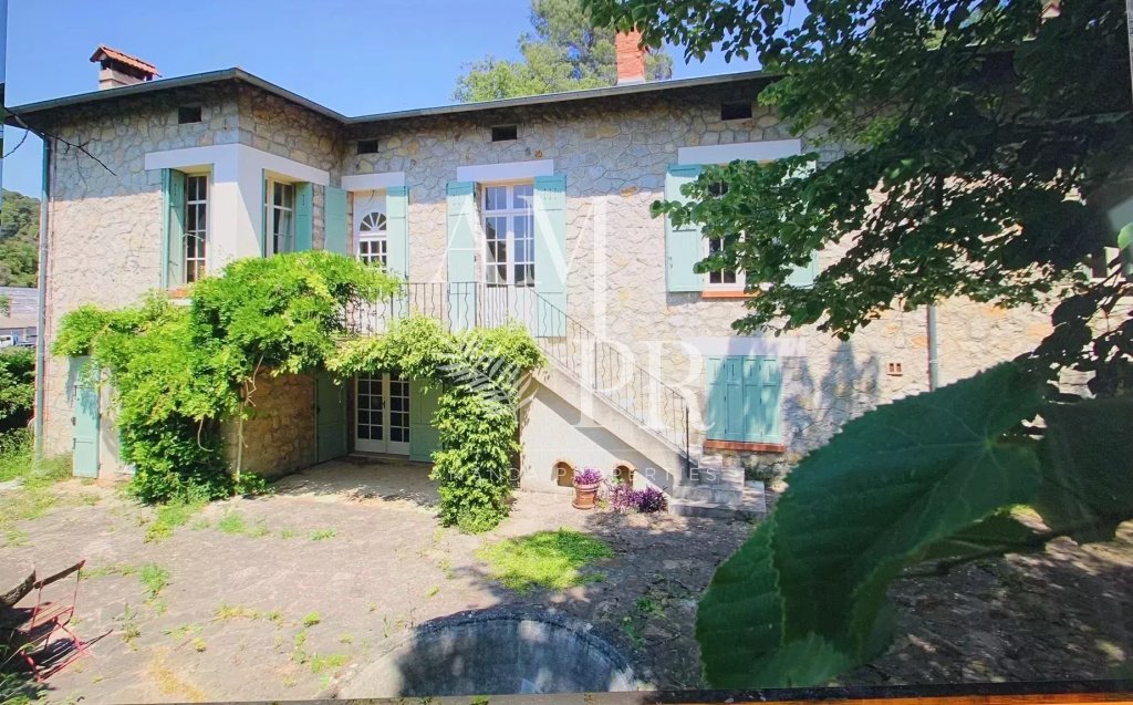 Villa for sale in Mougins — Exceptional stone property - 300m² of charm in the heart of nature
