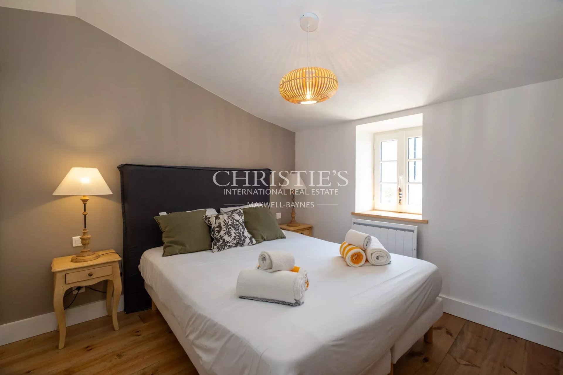 4 Bedroom Villa/Townhouse's Image 9