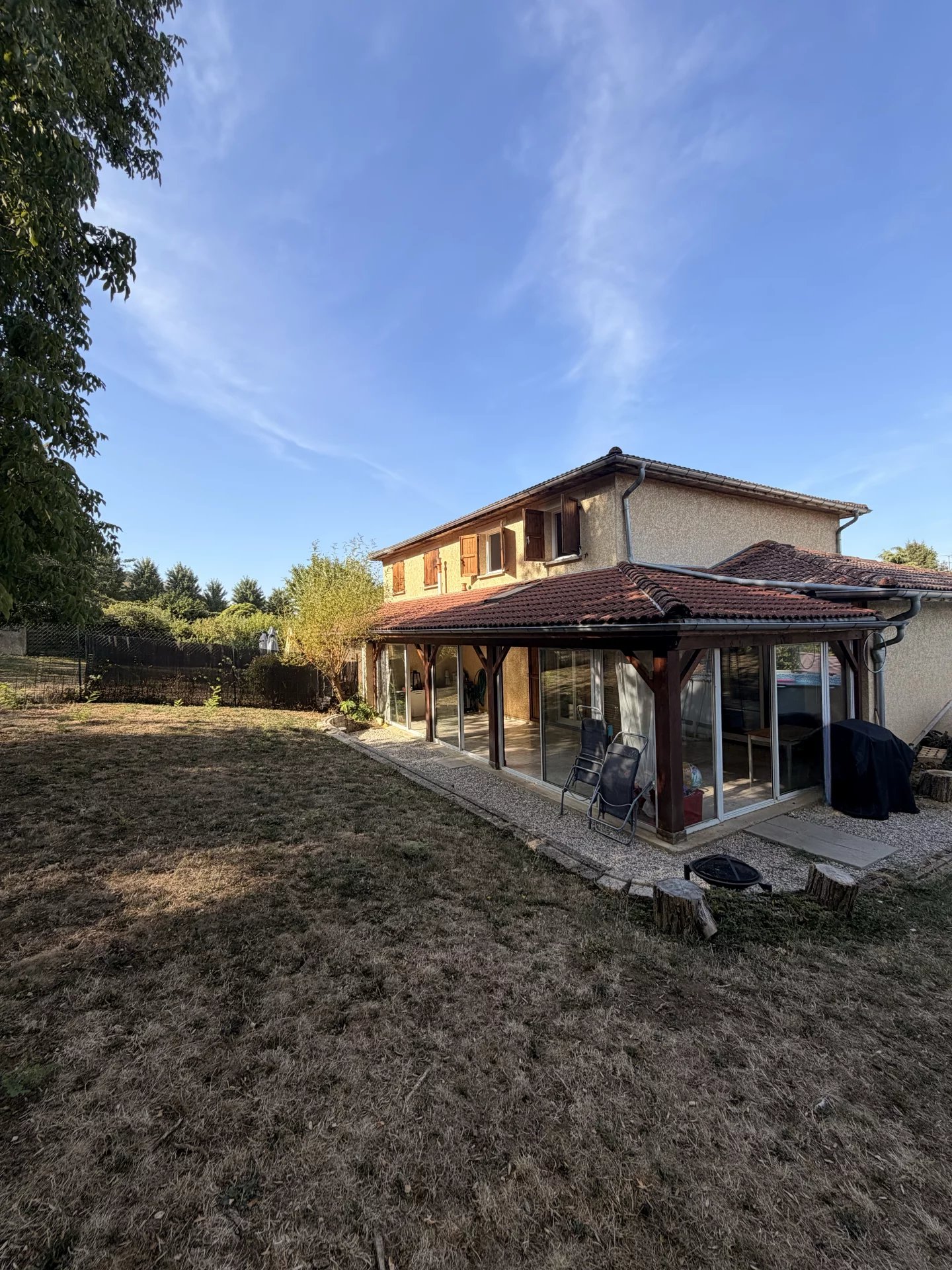 Maison Leyment proche ecole