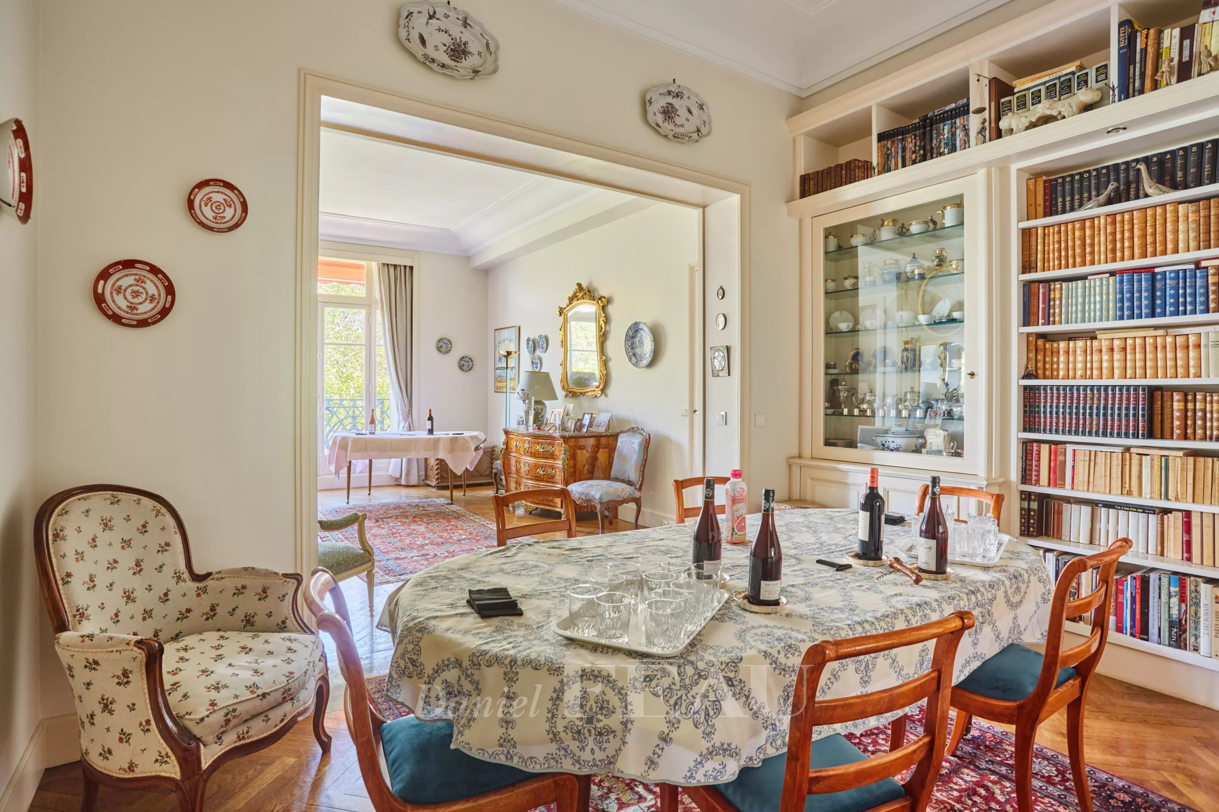 Sale Apartment Paris 7th