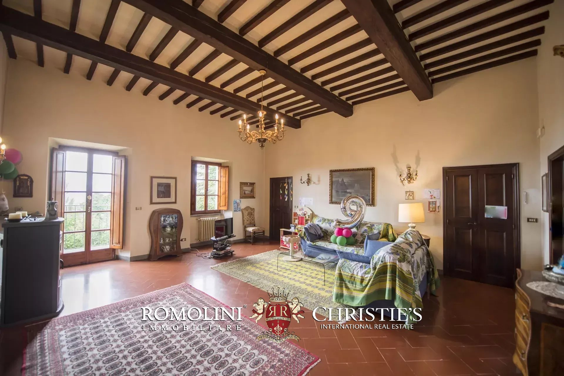 6 Bedroom Villa/Townhouse's Image 28
