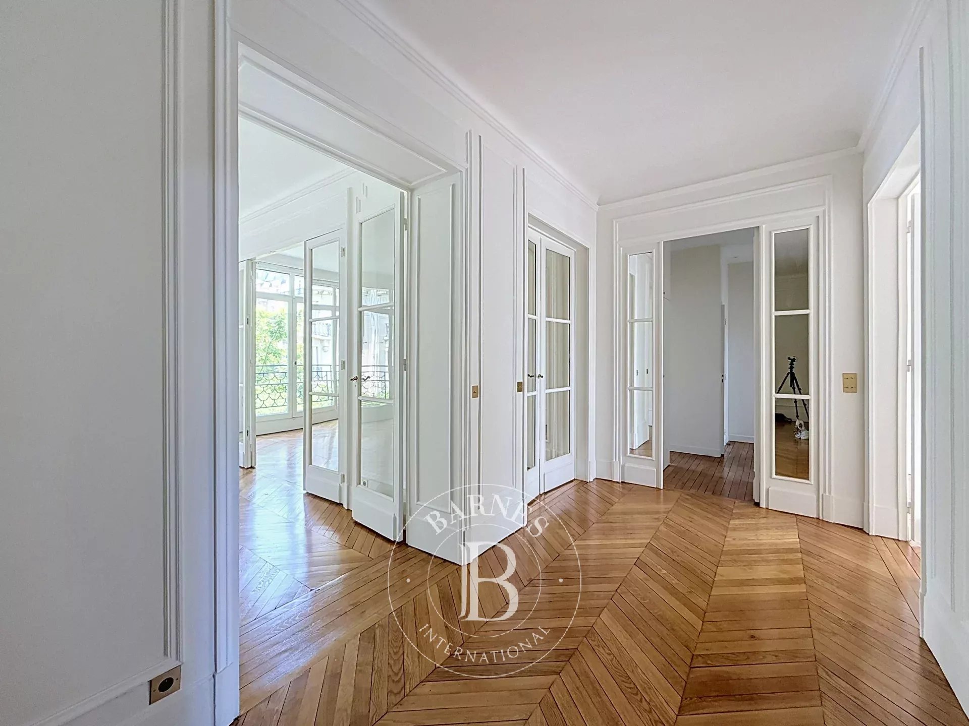 Neuilly-sur-Seine  - Appartement 5 Pi&egrave;ces 3 Chambres - picture 5