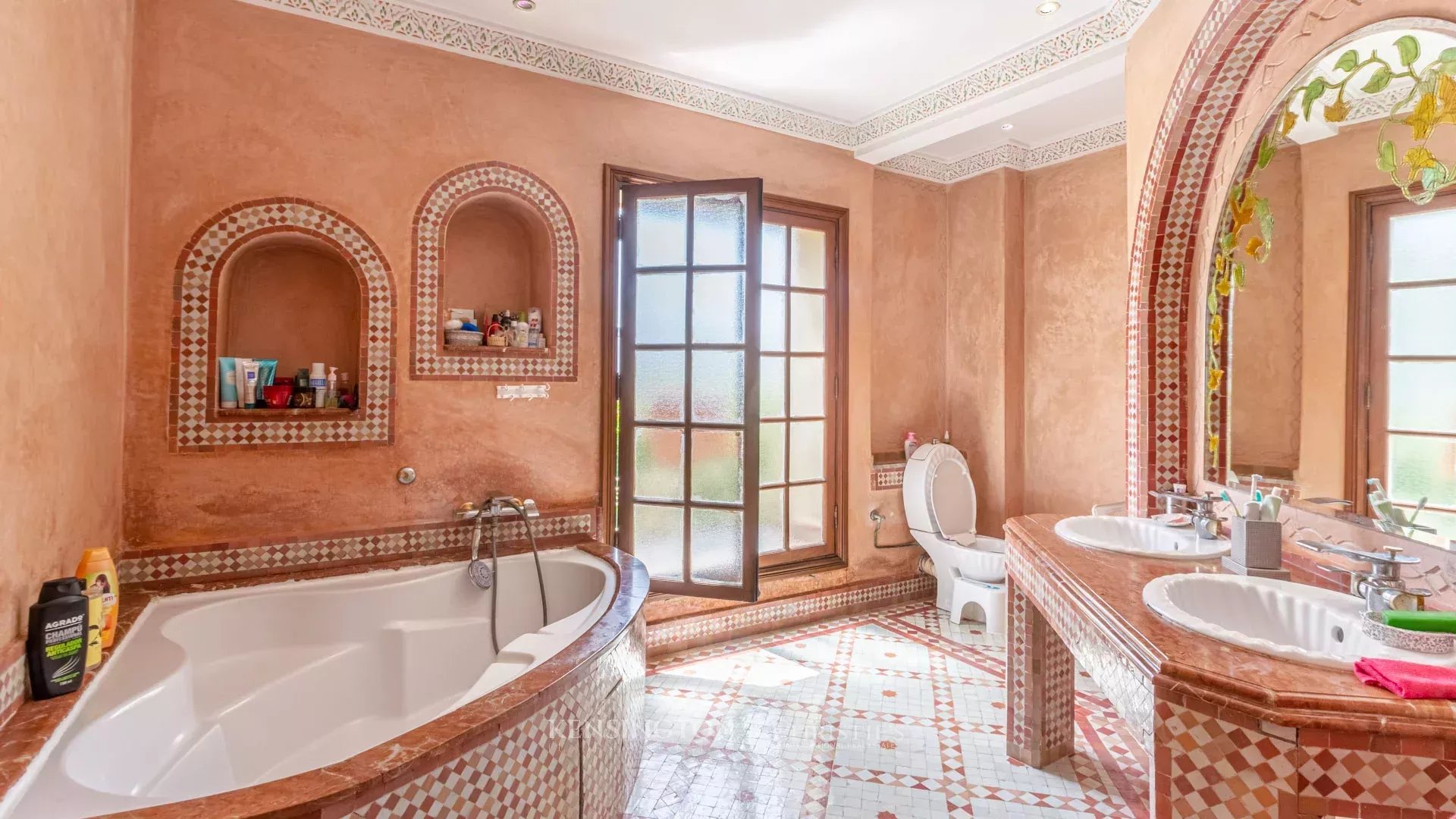 4 Bedroom Villa/Townhouse's Image 18