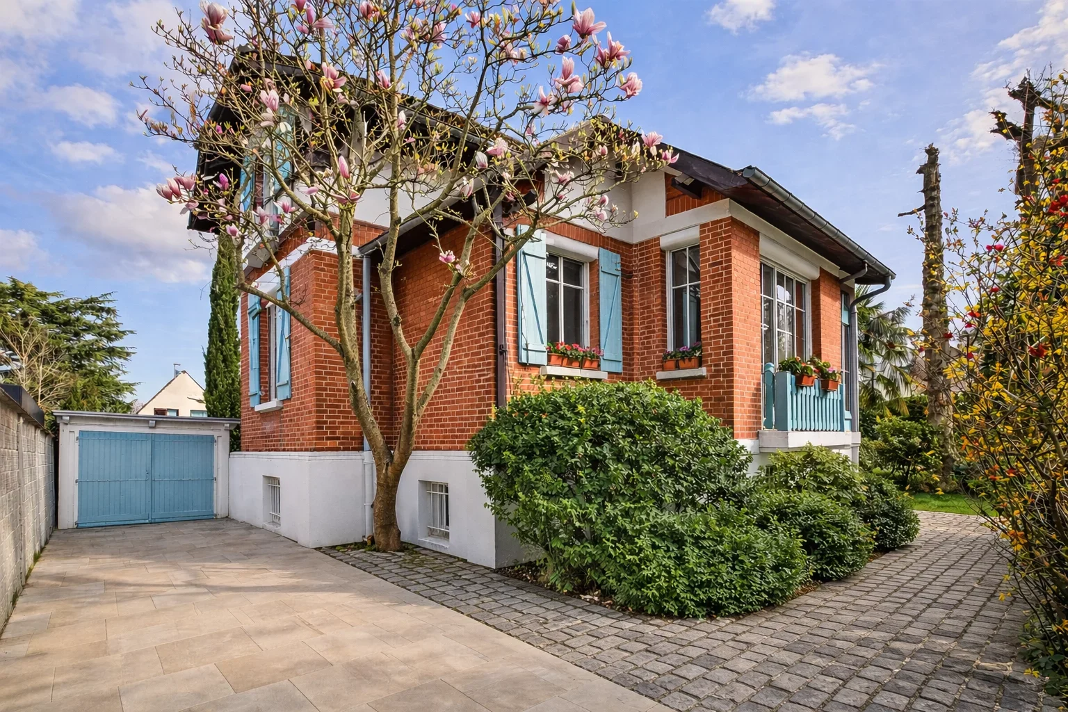 Vaucresson - PLATEAU DE CAZES