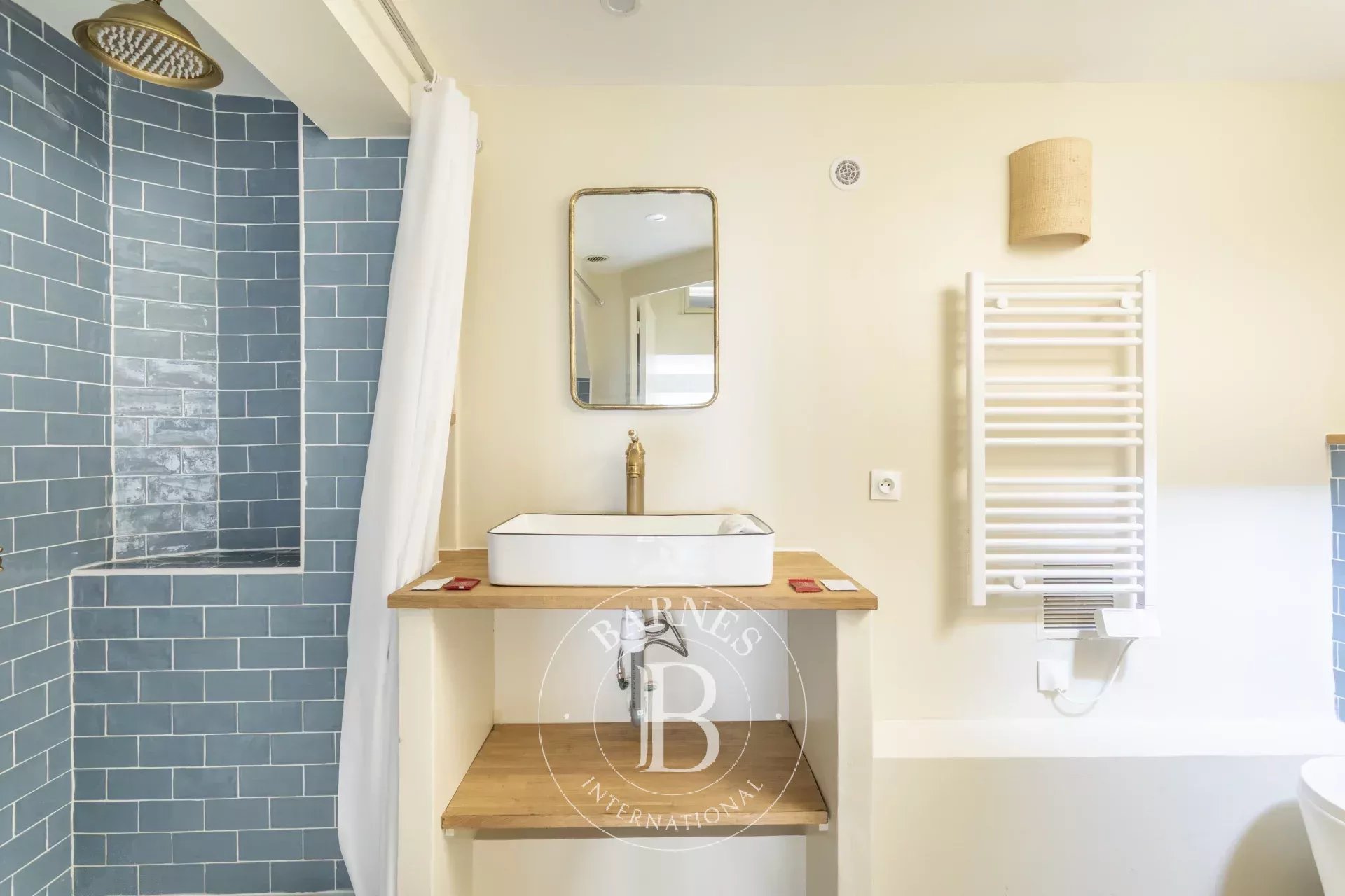 Ev Marseille 7ème - picture 9