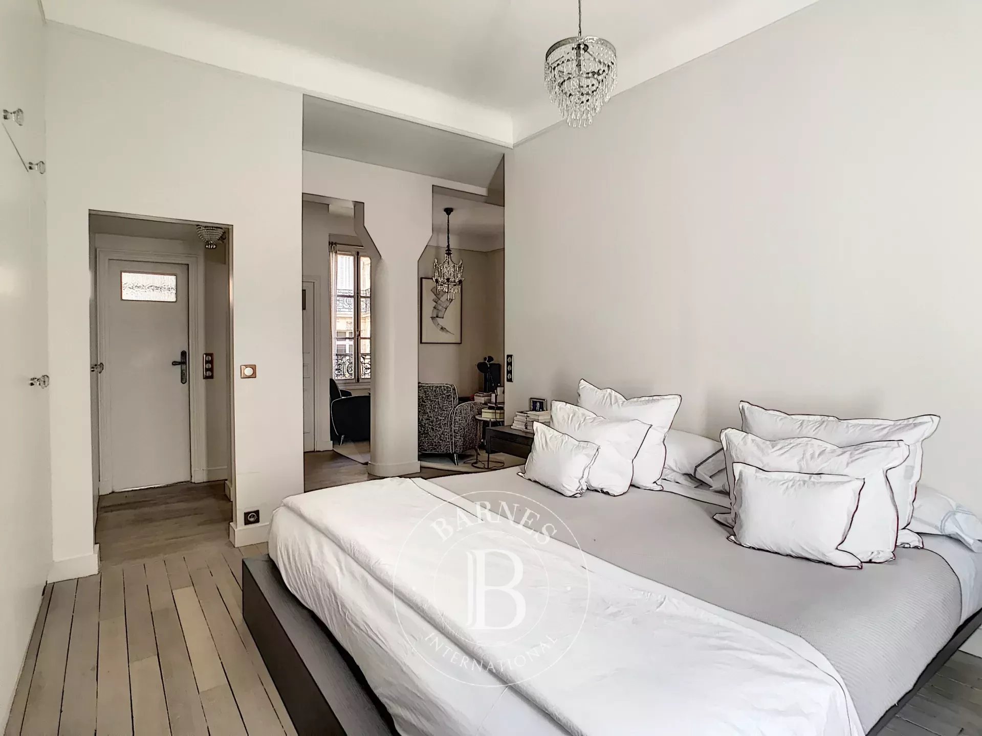 Konak Paris 17ème - picture 39