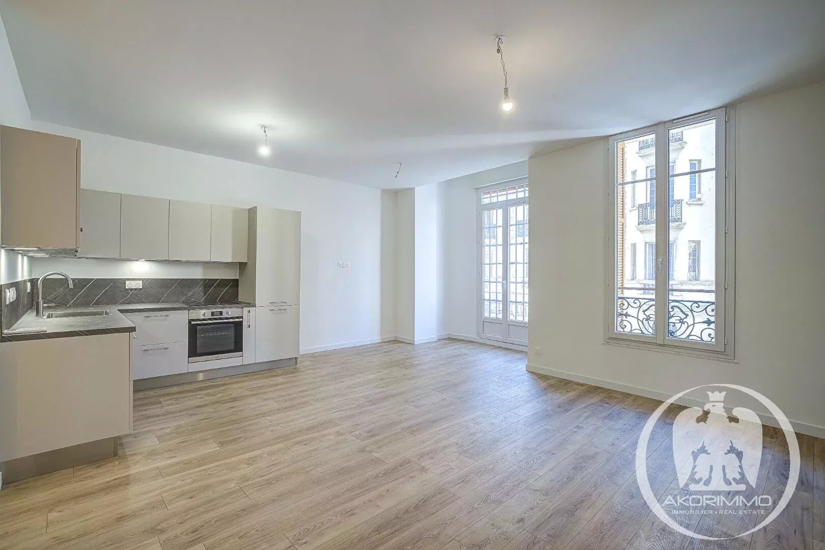 Sale Apartment - Nice Libération