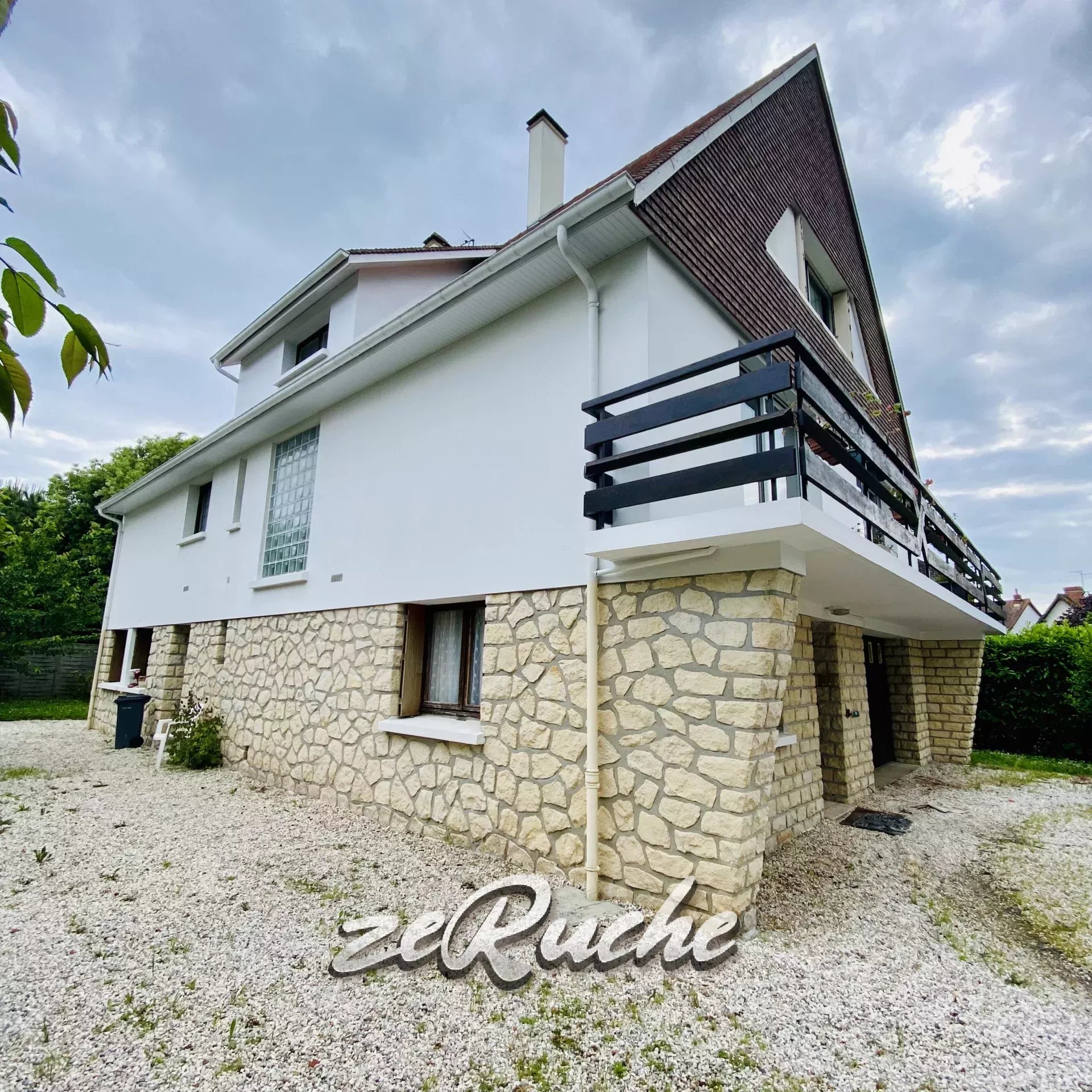 Agence immobilière de ZERUCHE
