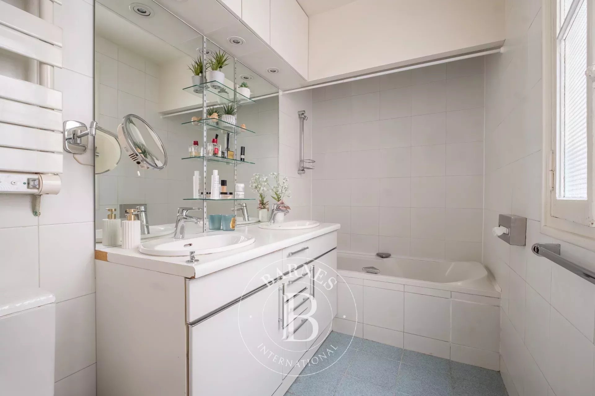 Daire Paris 7ème - picture 10