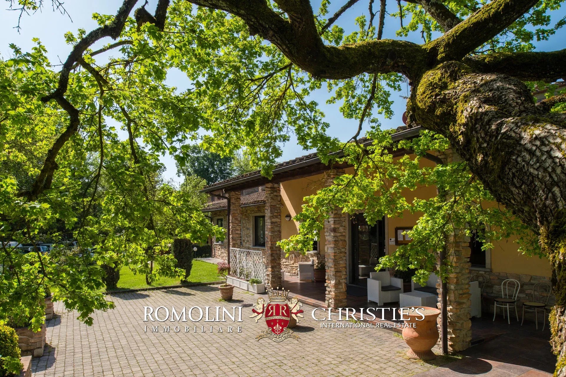20 Bedroom Villa/Townhouse's Image 10