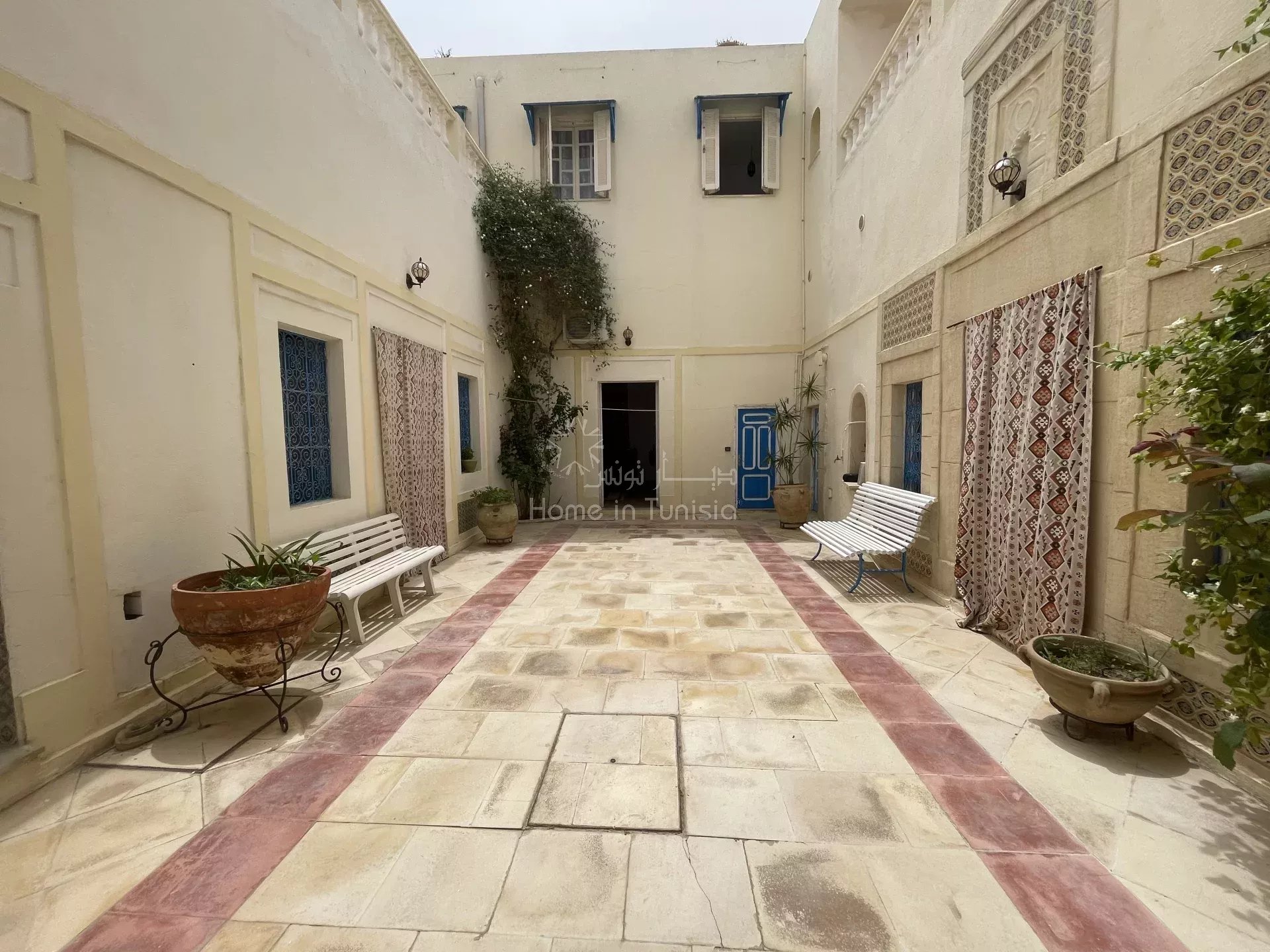 Agence immobilière de 