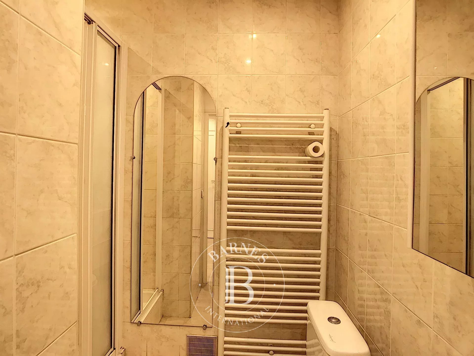 Daire Paris 8ème - picture 9