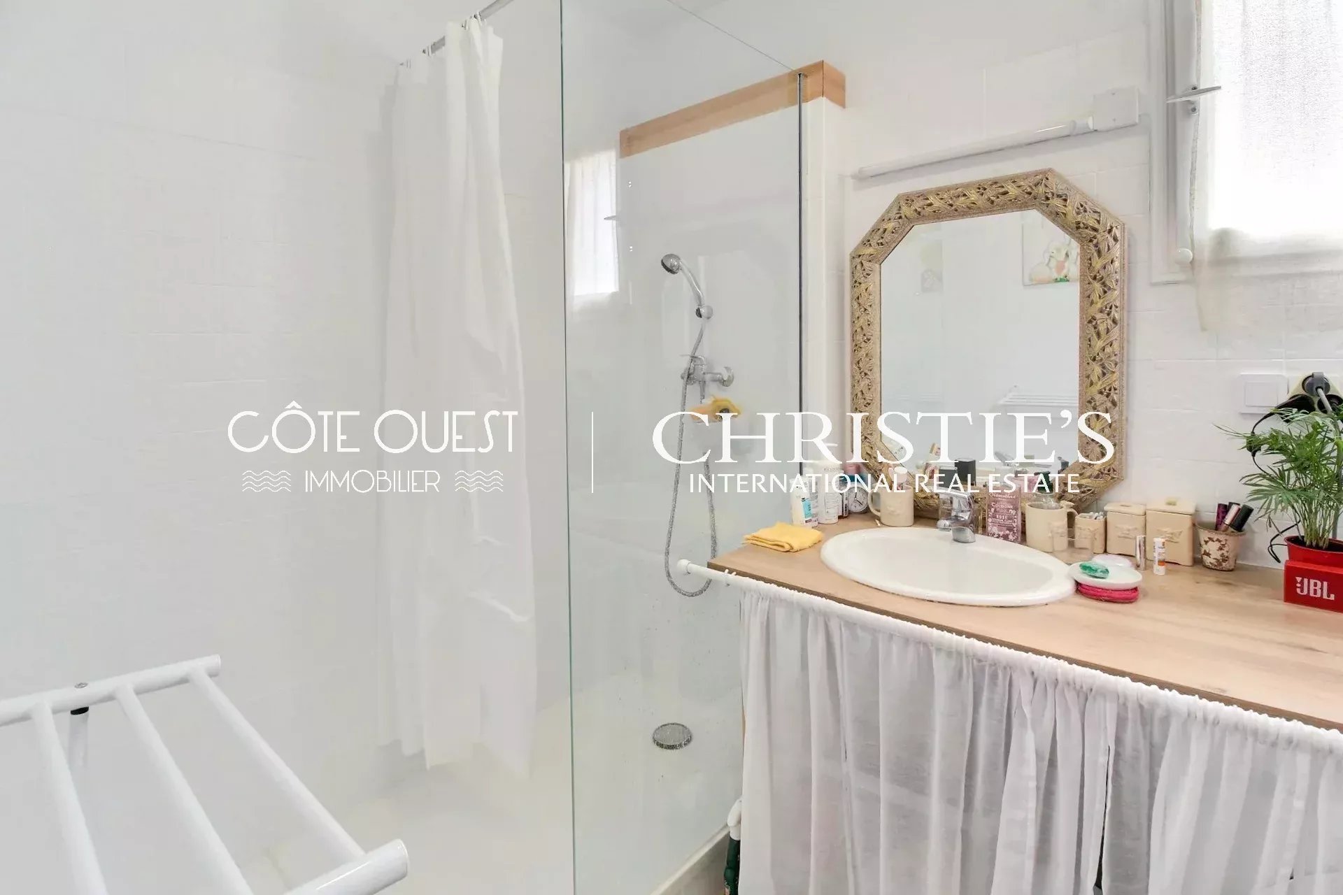3 Bedroom Villa/Townhouse's Image 9