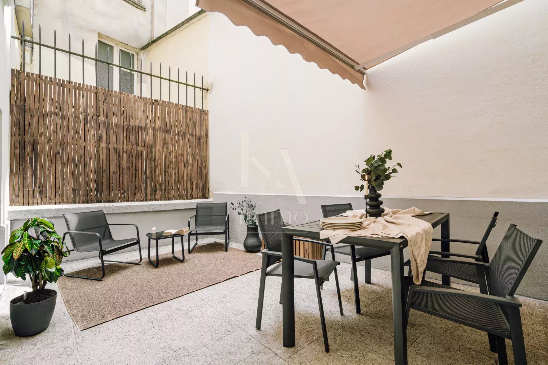Agence immobilière de 