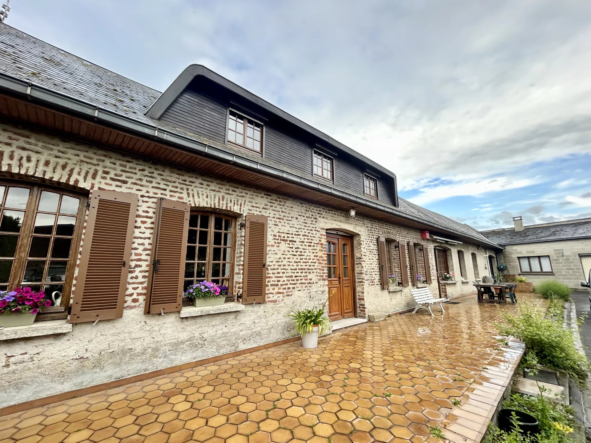 Sale House Avesnes-les-Aubert