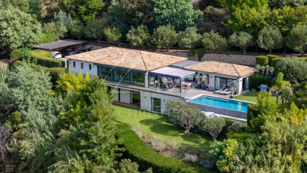 Luxury Sea View Villa Grimaud | Family Estate in Beauvallon — photo 2