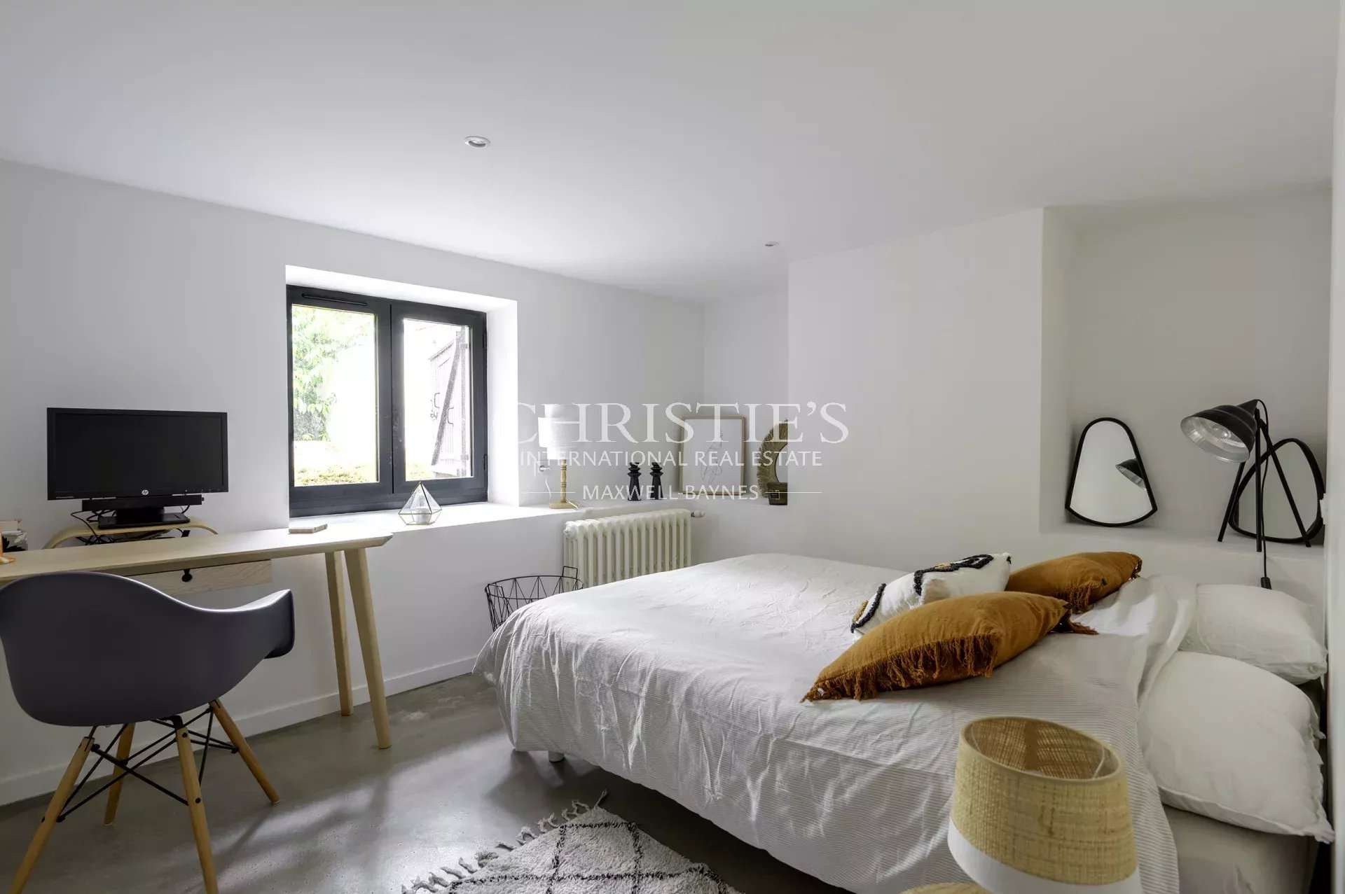 4 Bedroom Villa/Townhouse's Image 3
