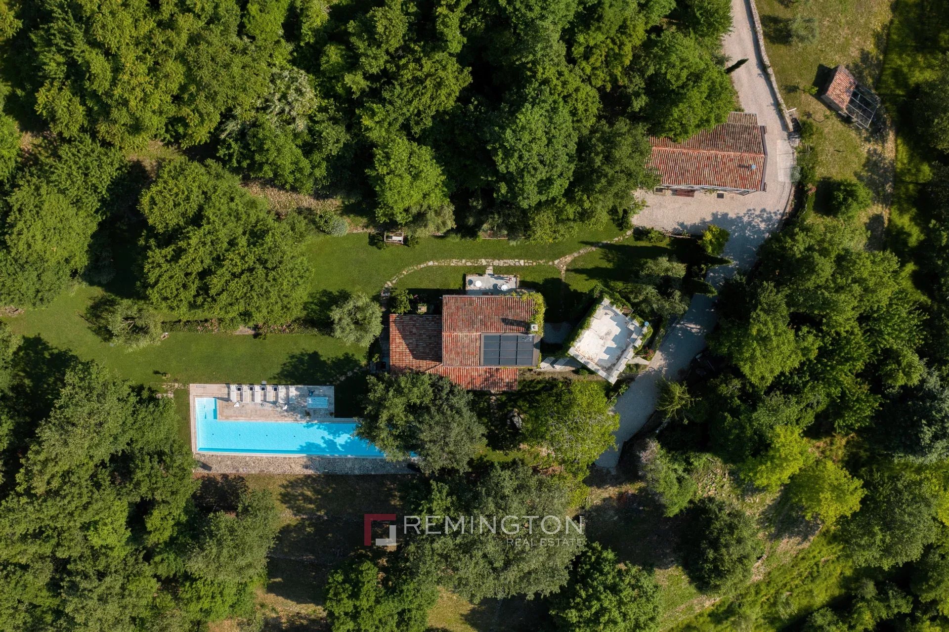 3 Bedroom Villa/Townhouse's Image 30