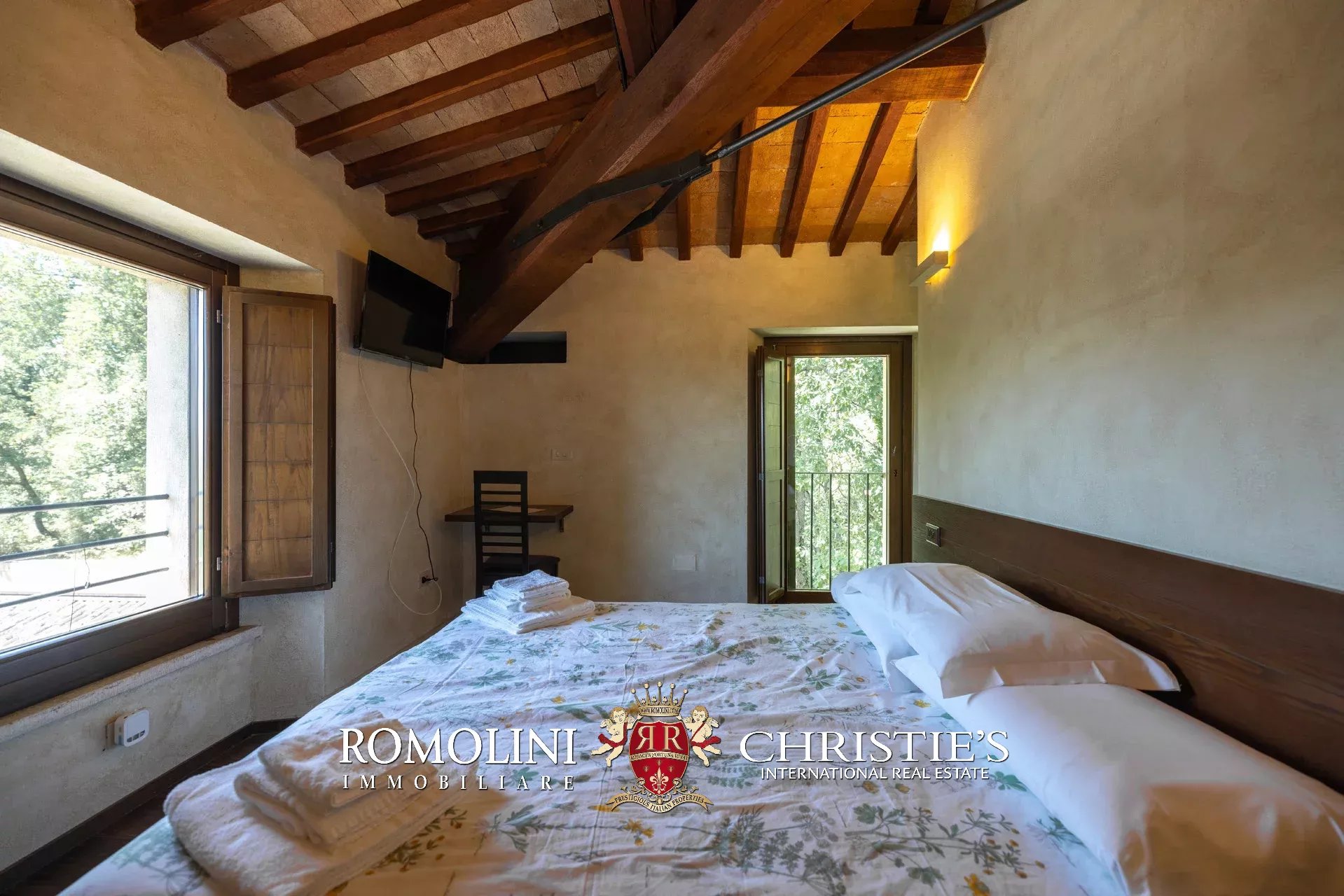 27 Bedroom Villa/Townhouse's Image 69