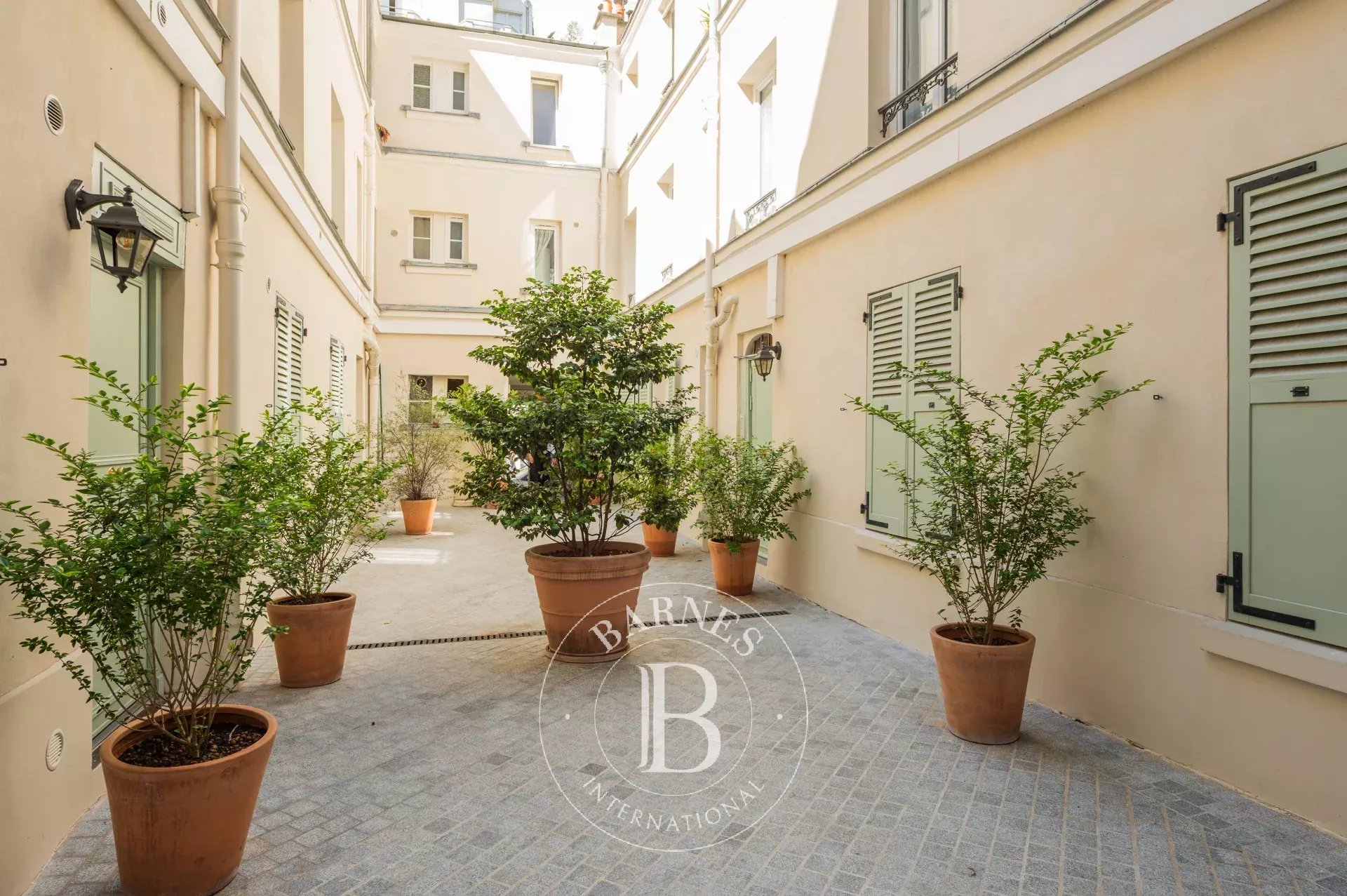 Daire Paris 18ème - picture 9