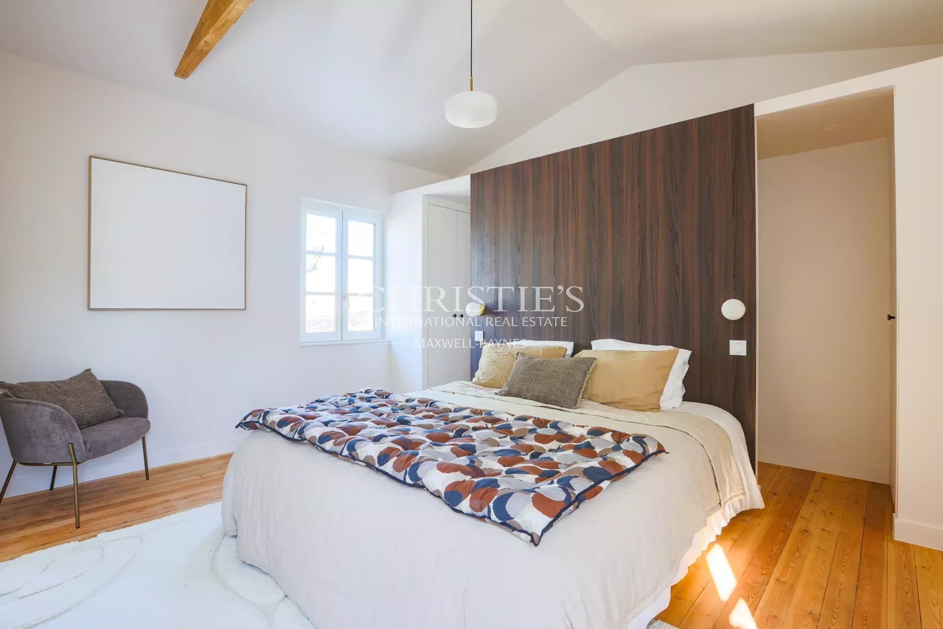 5 Bedroom Villa/Townhouse's Image 5