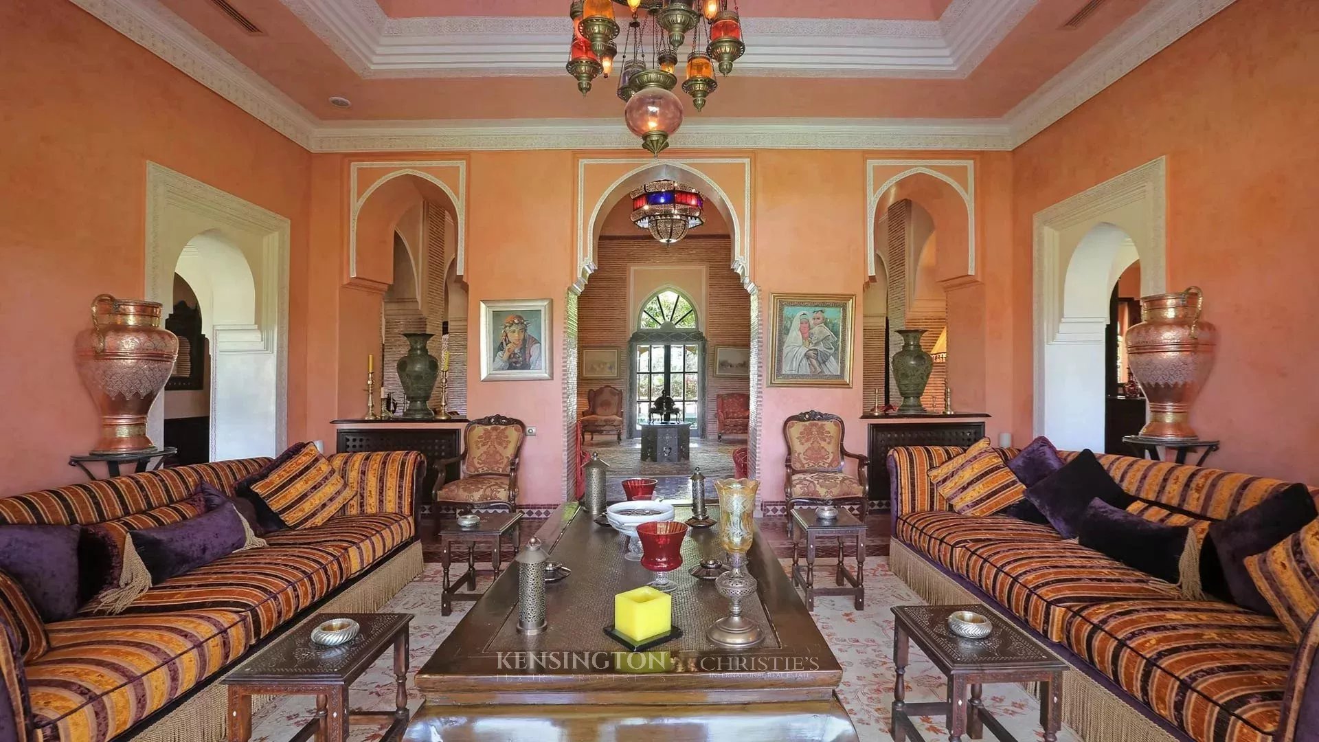 4 Bedroom Villa/Townhouse's Image 13