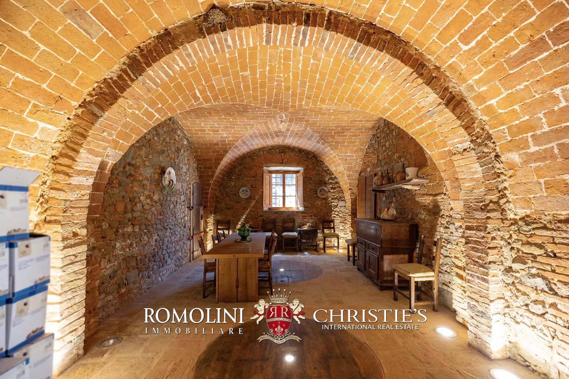 30 Bedroom Vineyard's Image 70