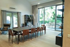 Luxury Villa in Le Cannet | 4 Bedroom Family Estate Near Cannes — photo 2 of 7