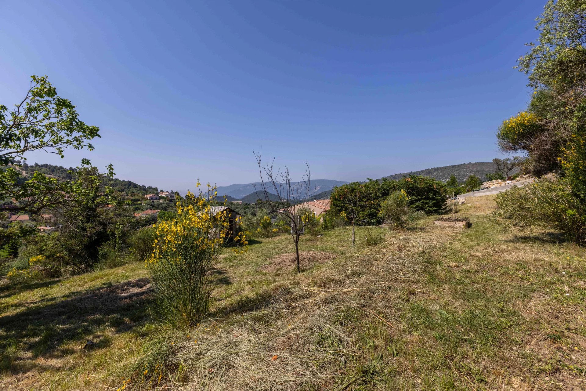 Levens Villa individuelle 4-5 pièces 119 m² de 2023 / résidentiel / vue dégagée collines et montagnes / position dominante / exposition SUD