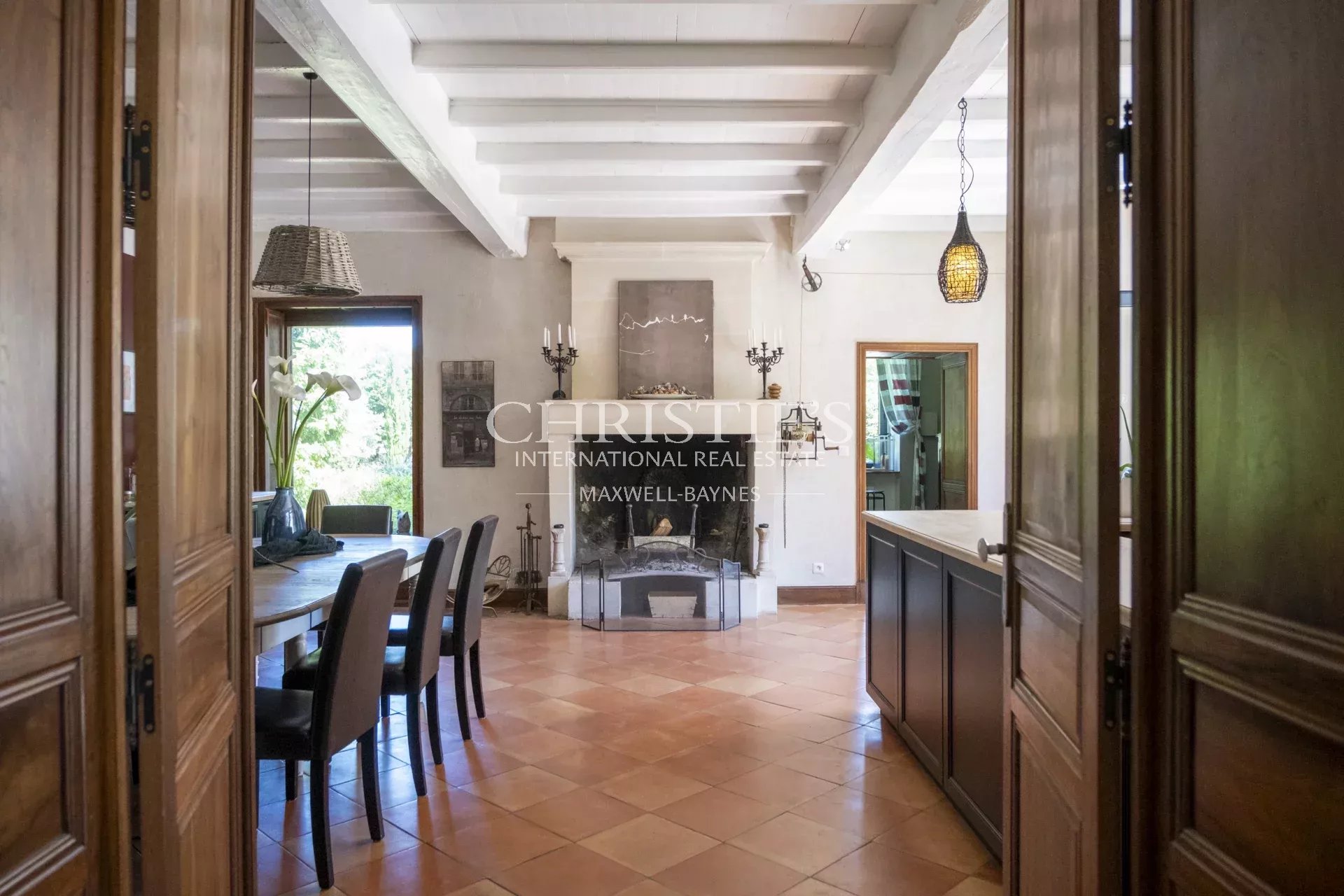 7 Bedroom Villa/Townhouse's Image 5