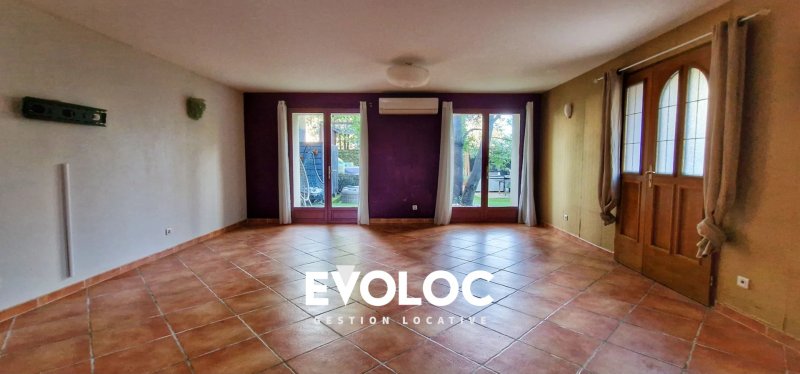 Photo 5 — A LOUER - MAISON T4 141M² - Saint-Vincent-de-Barbeyrargues
